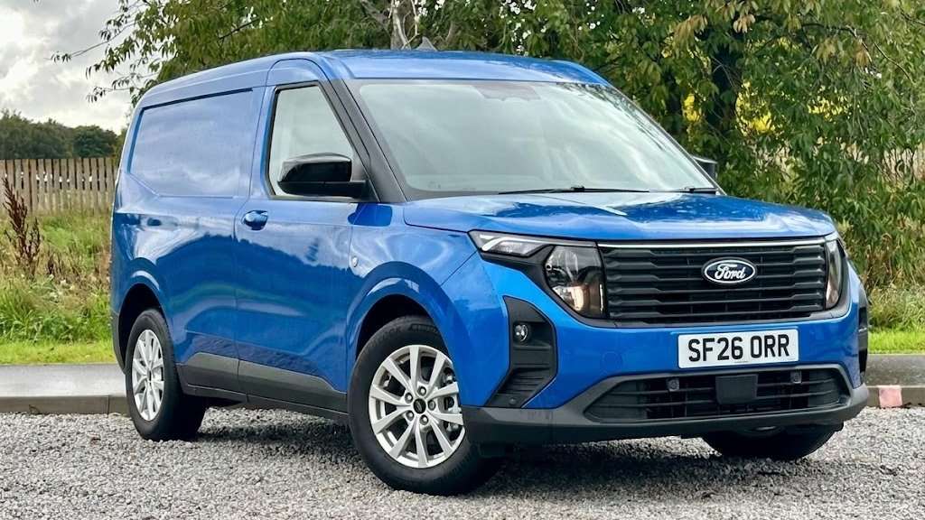Ford Transit Courier Petrol