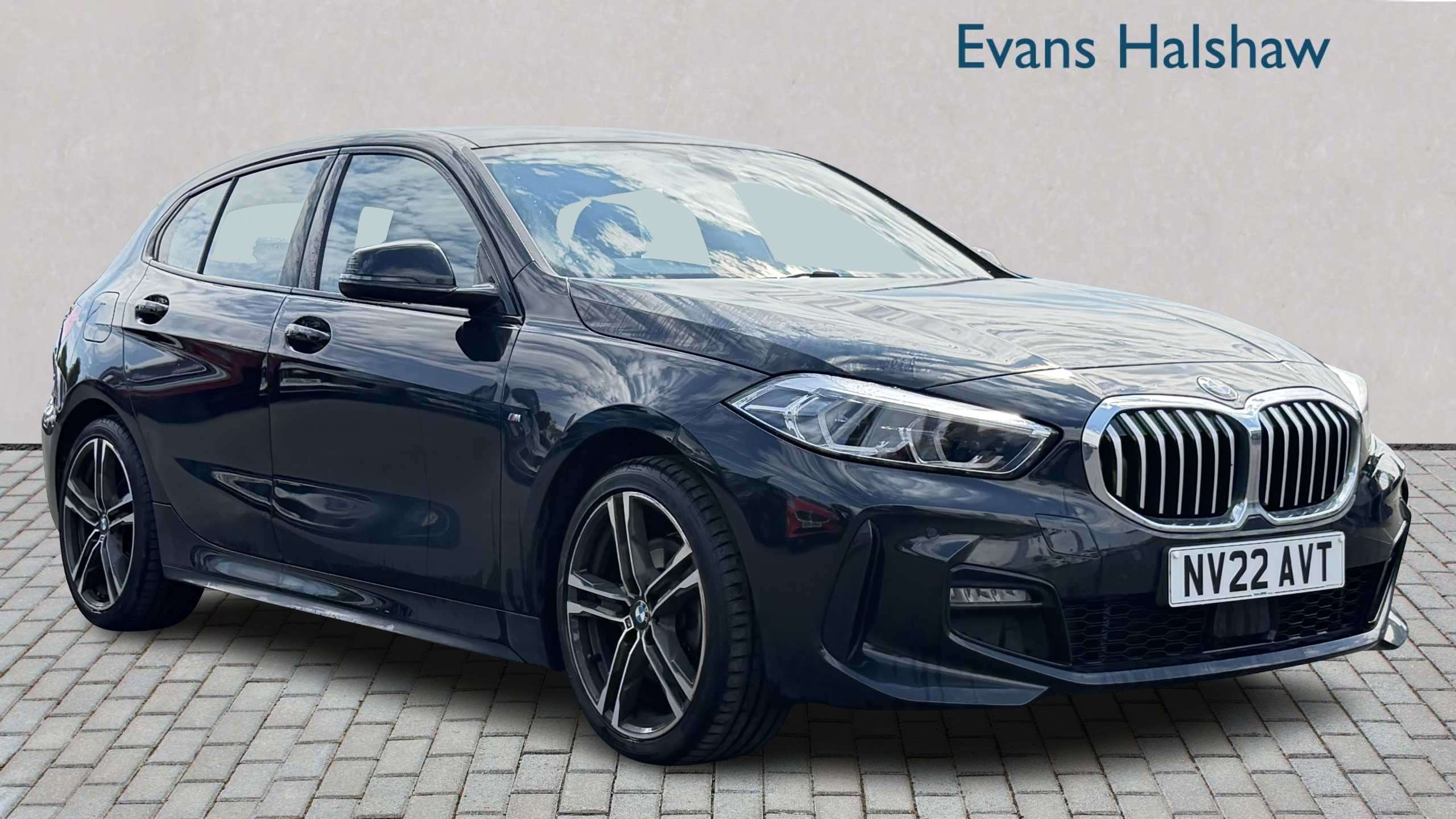 2022 BMW 1 Series