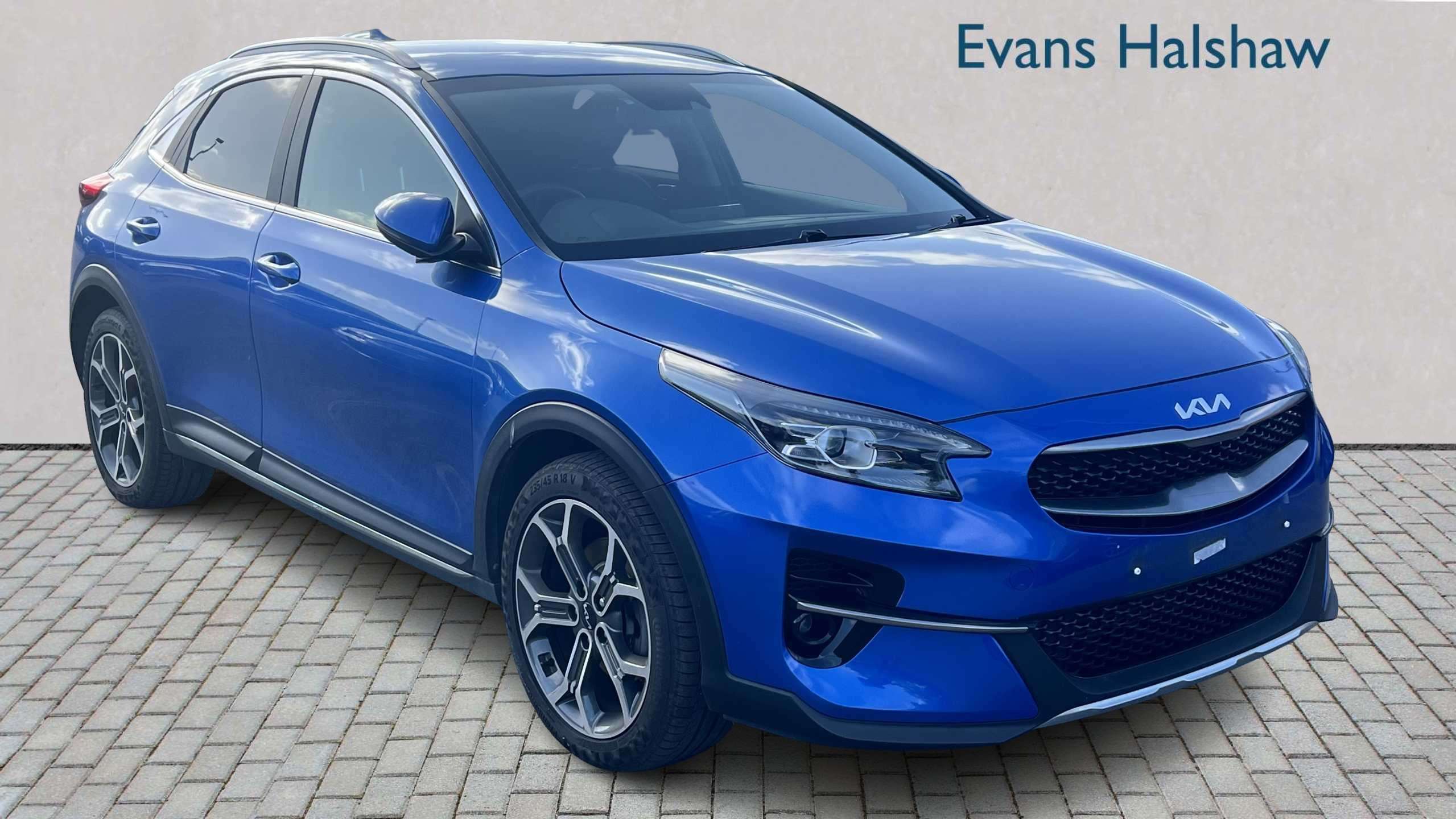 2022 KIA XCeed