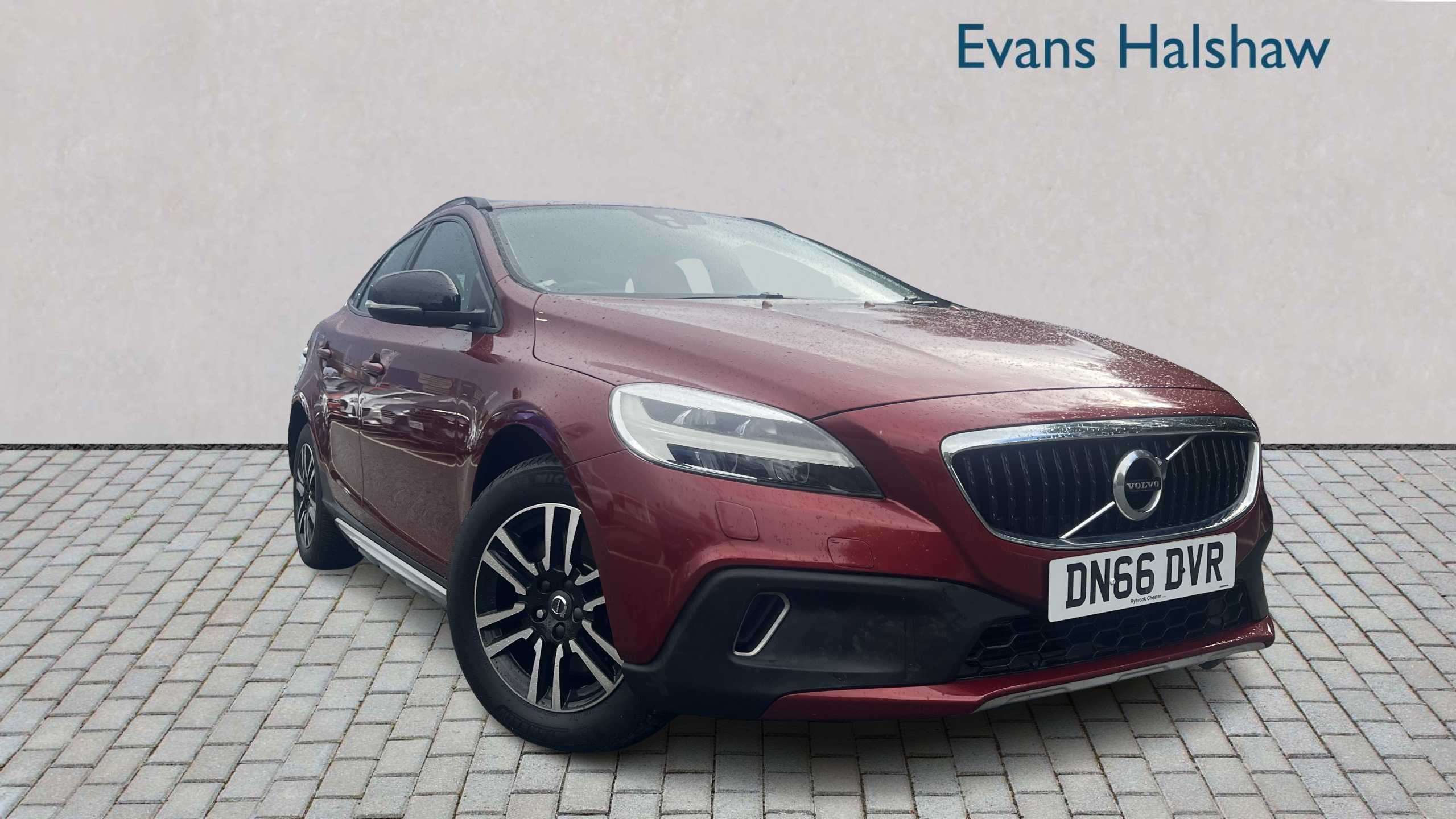Volvo V40