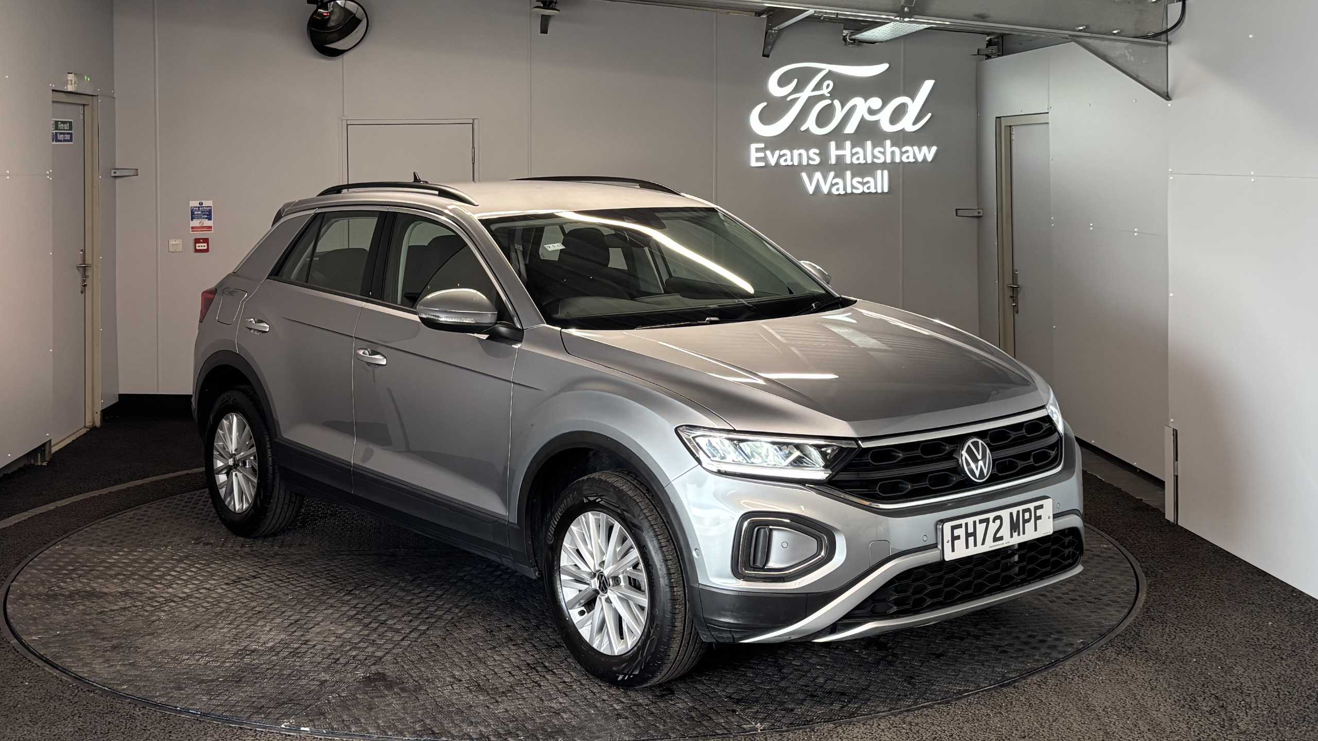 2023 Volkswagen T-Roc