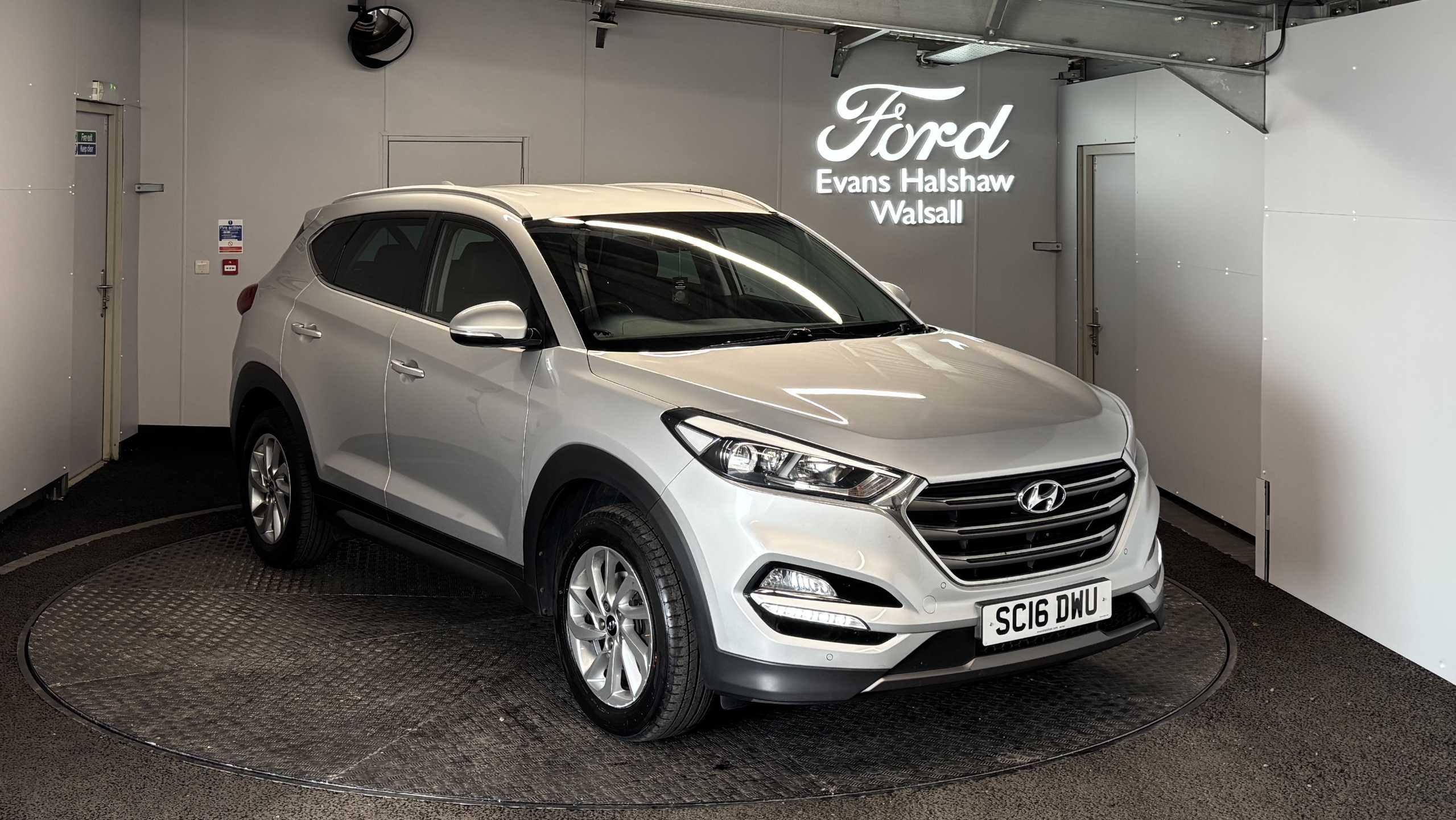 2016 HYUNDAI TUCSON