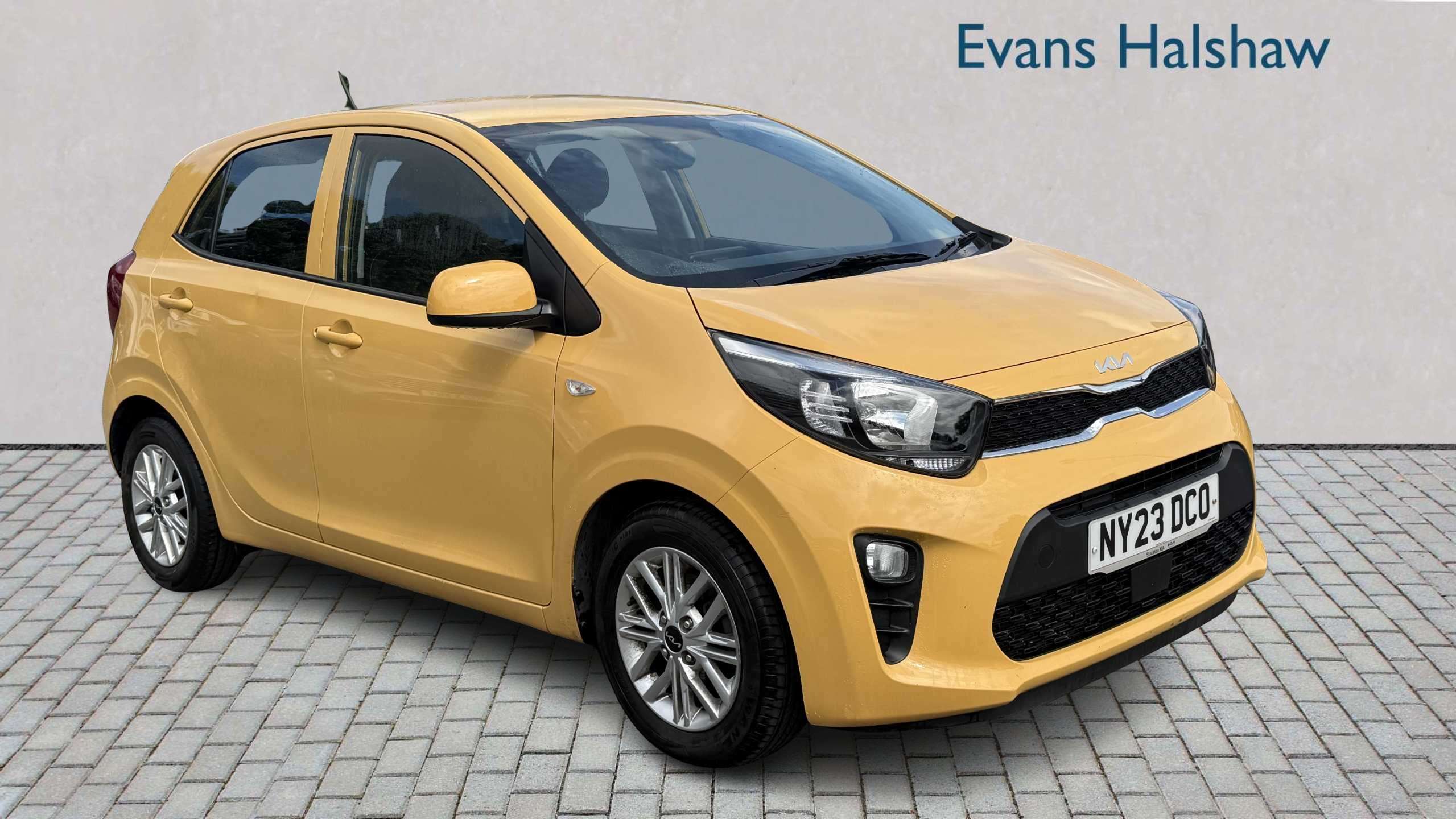 Kia Picanto listing photo