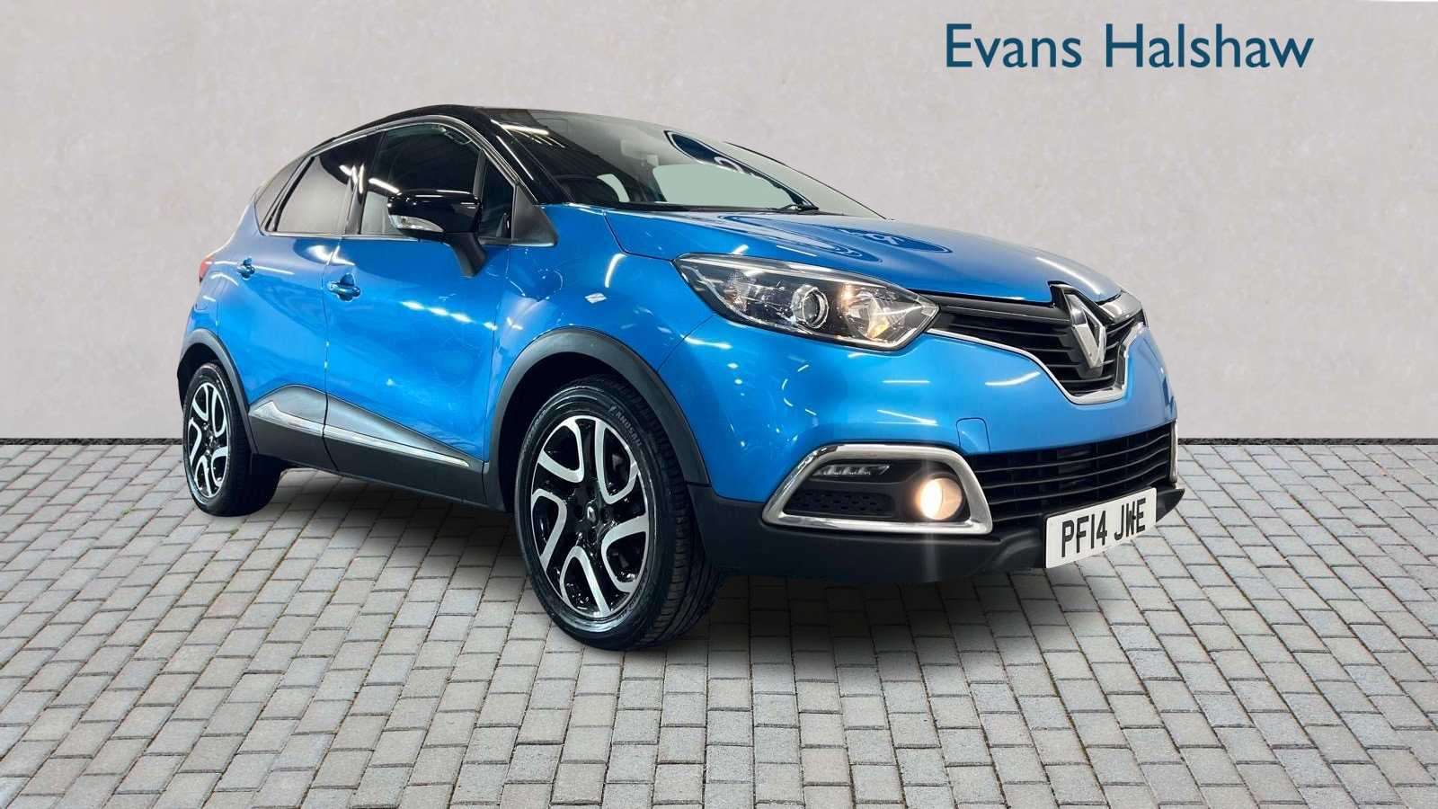 Renault Captur listing photo