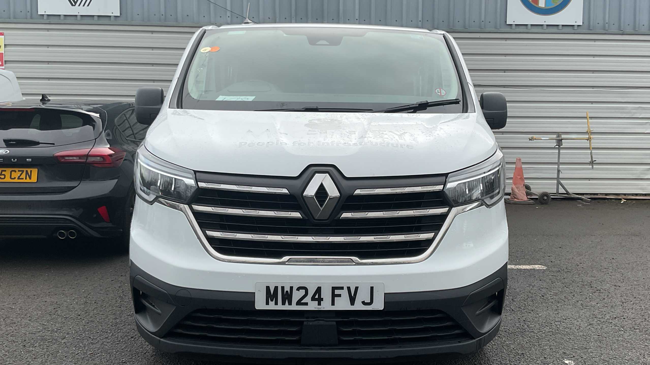 Renault Trafic Lwb Diesel