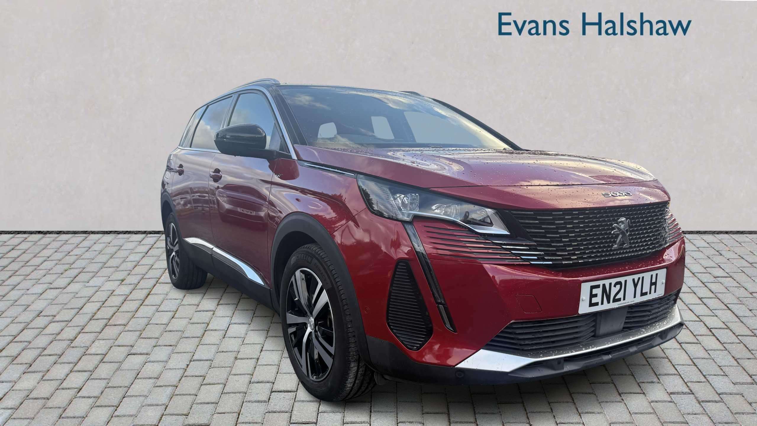 2021 Peugeot 5008