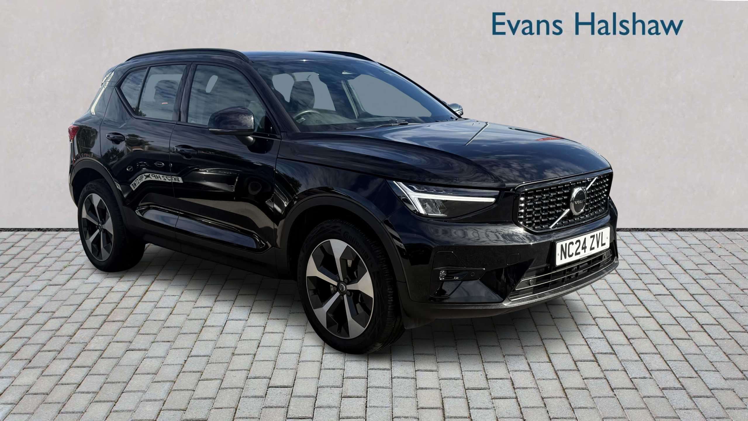 2024 Volvo XC40