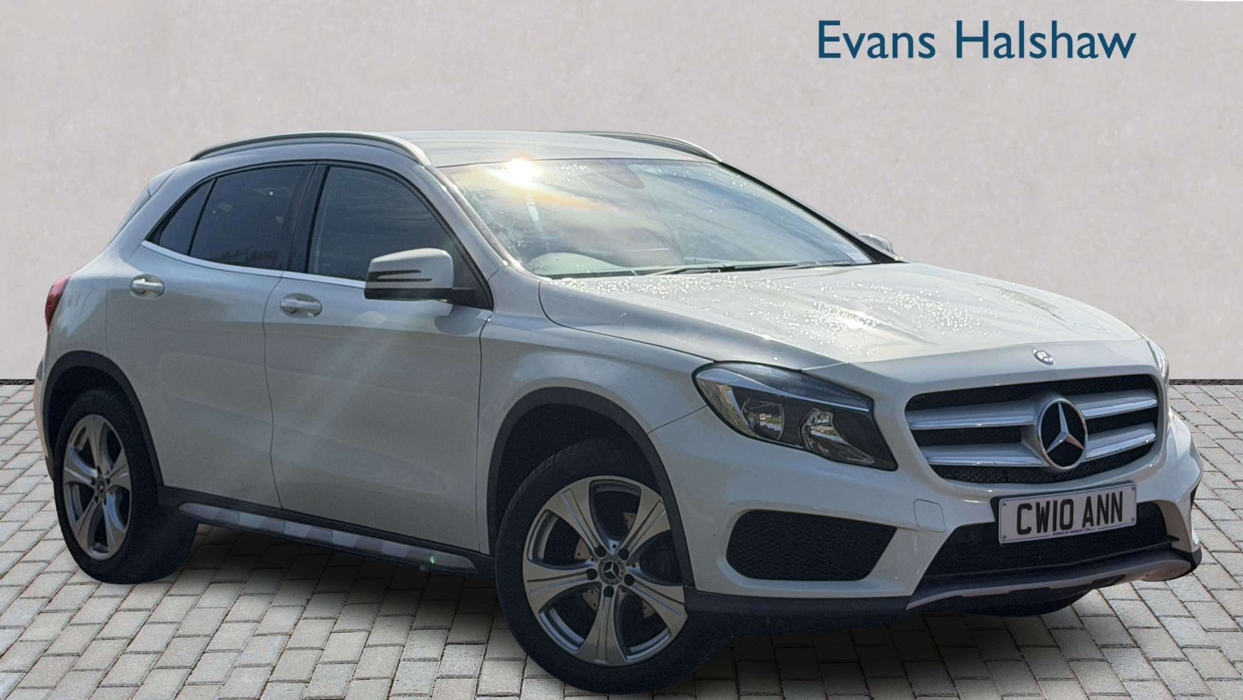 2017 MERCEDES-BENZ GLA
