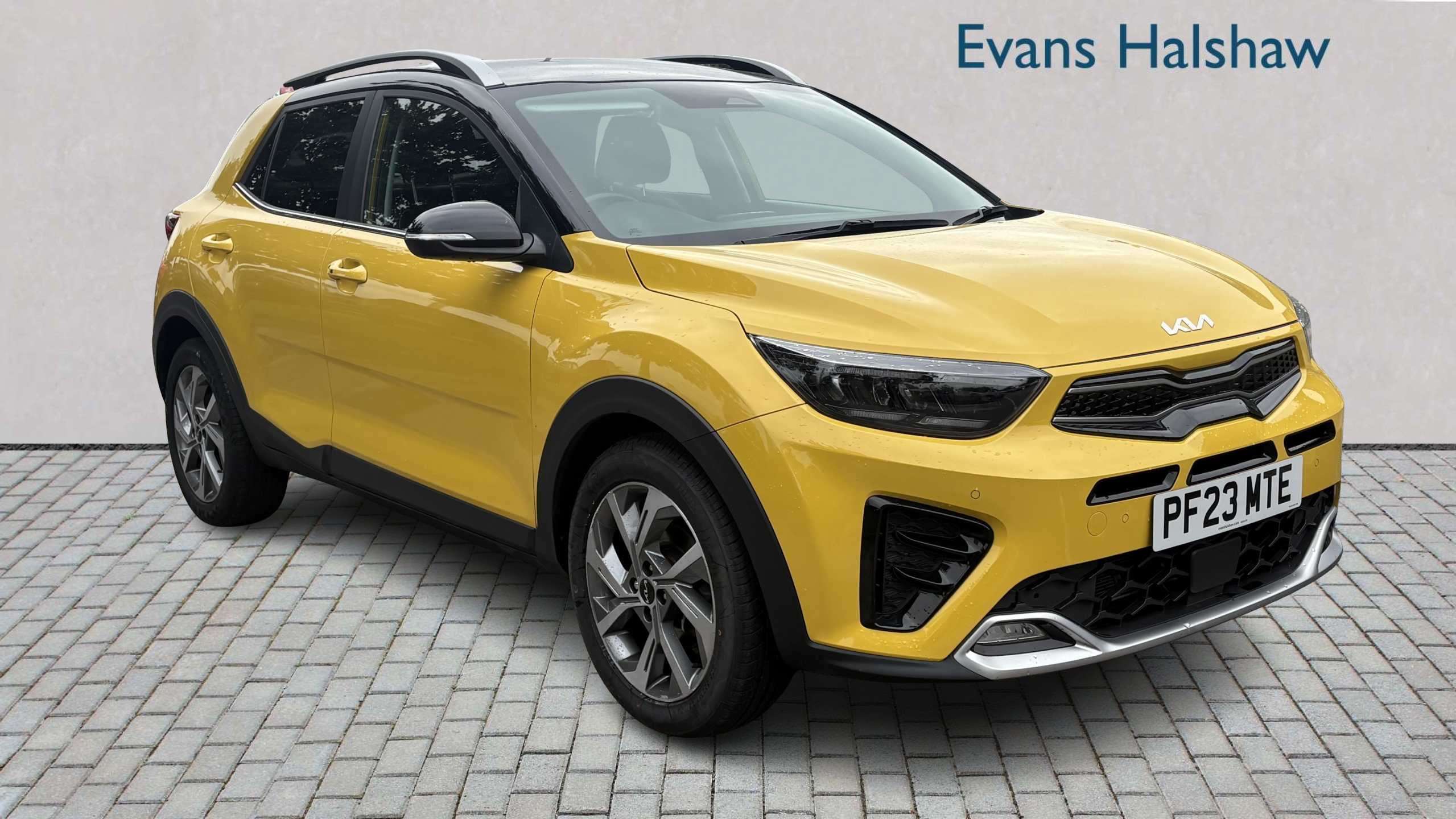 2023 KIA Stonic