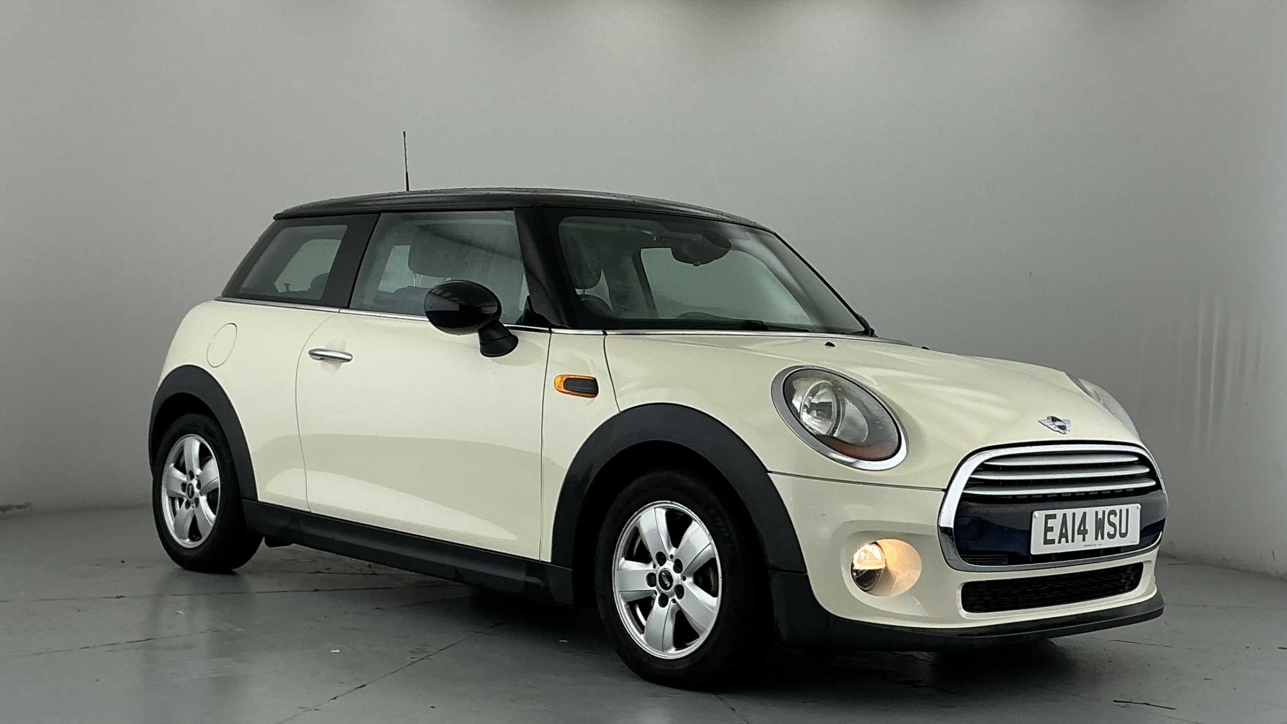 MINI Hatchback