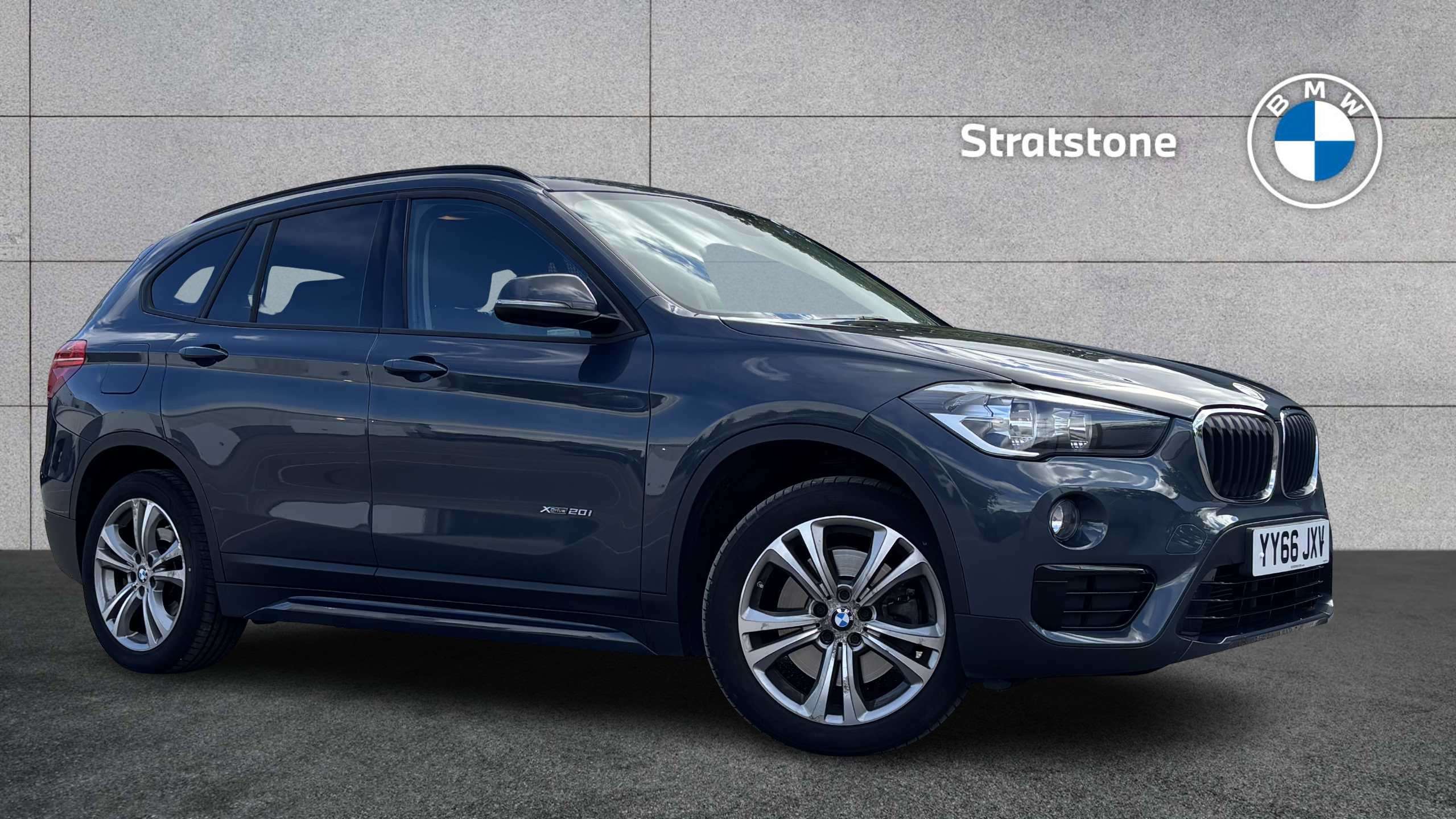BMW X1