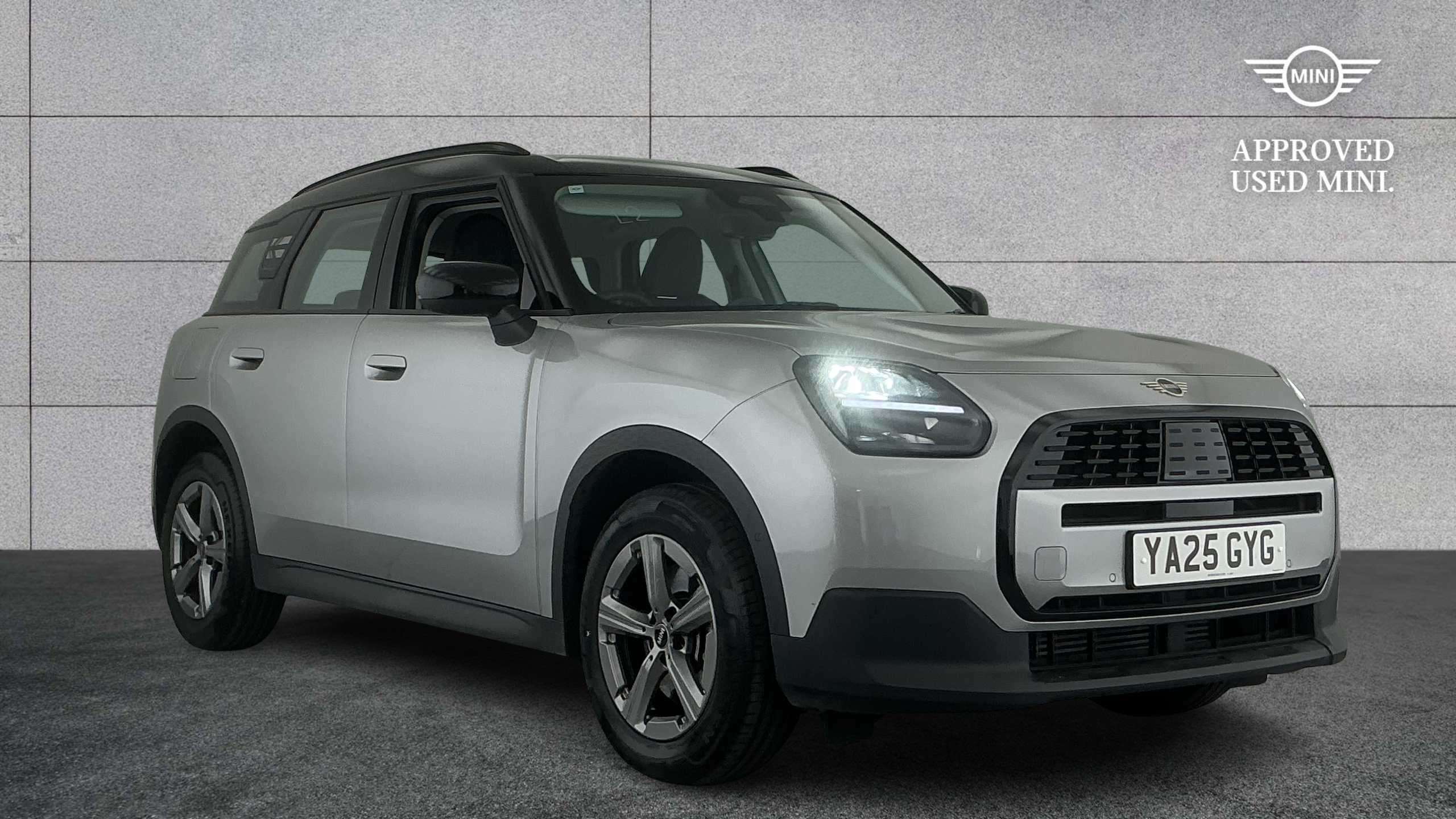 2025 Mini Countryman