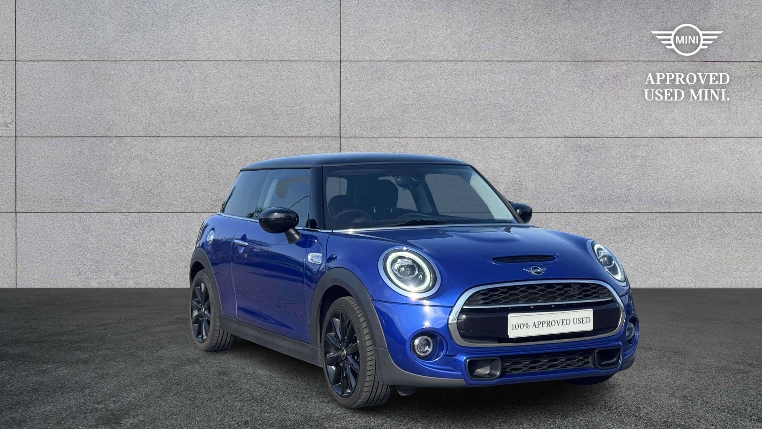 MINI Hatchback