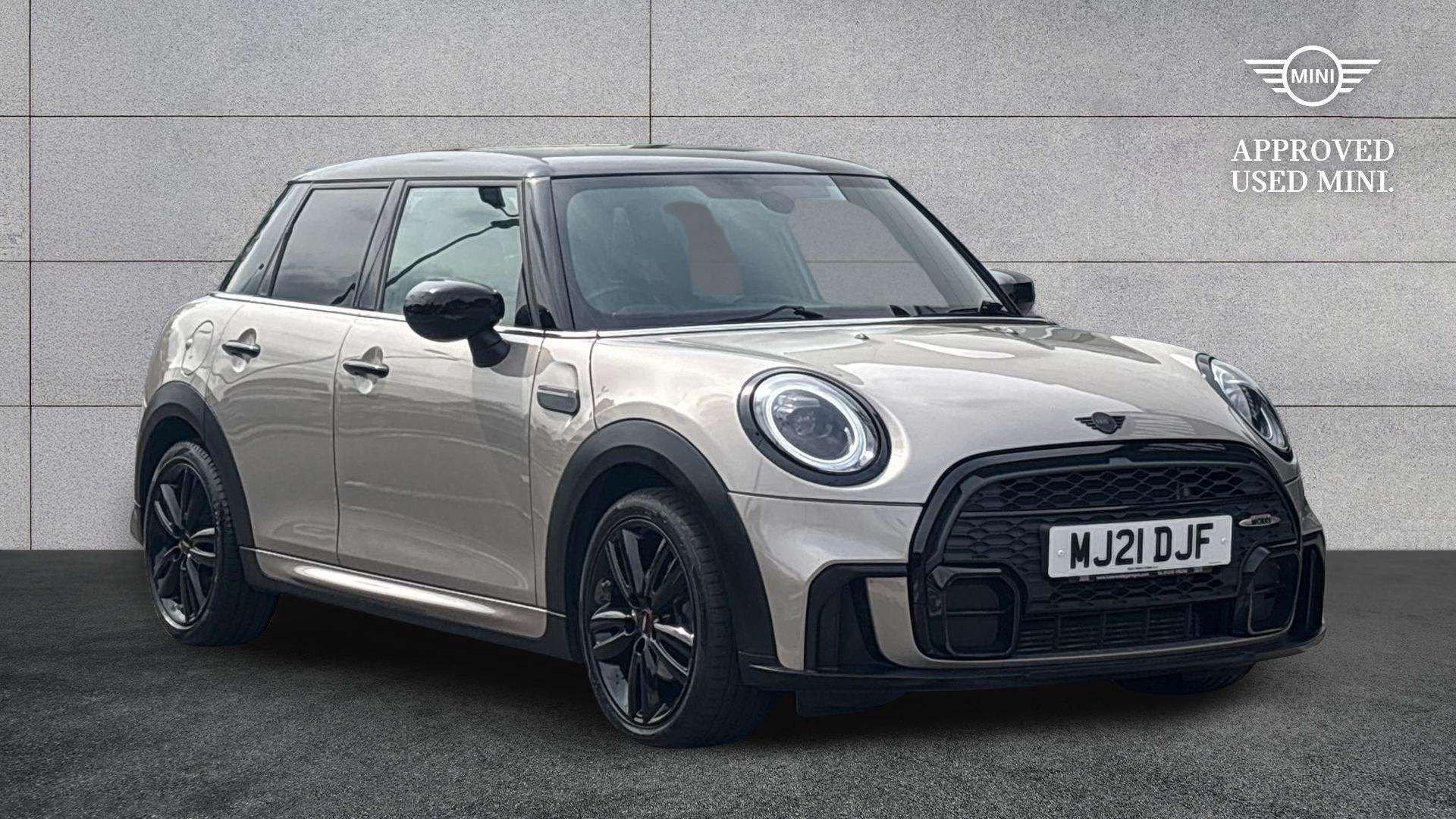 MINI Hatchback