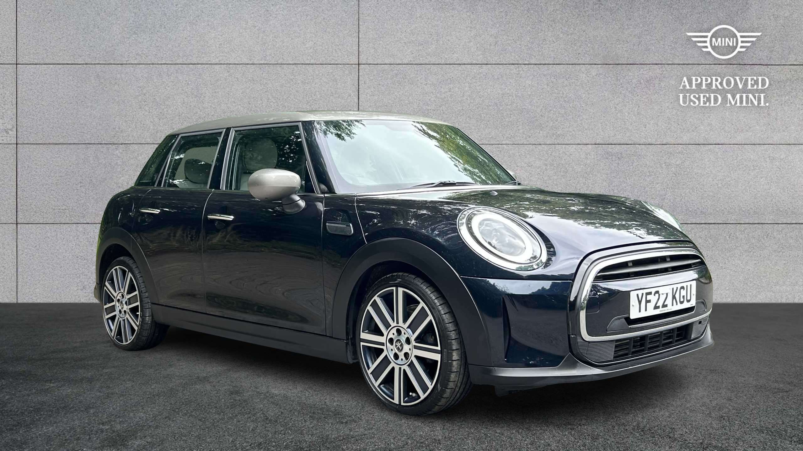 MINI Hatchback
