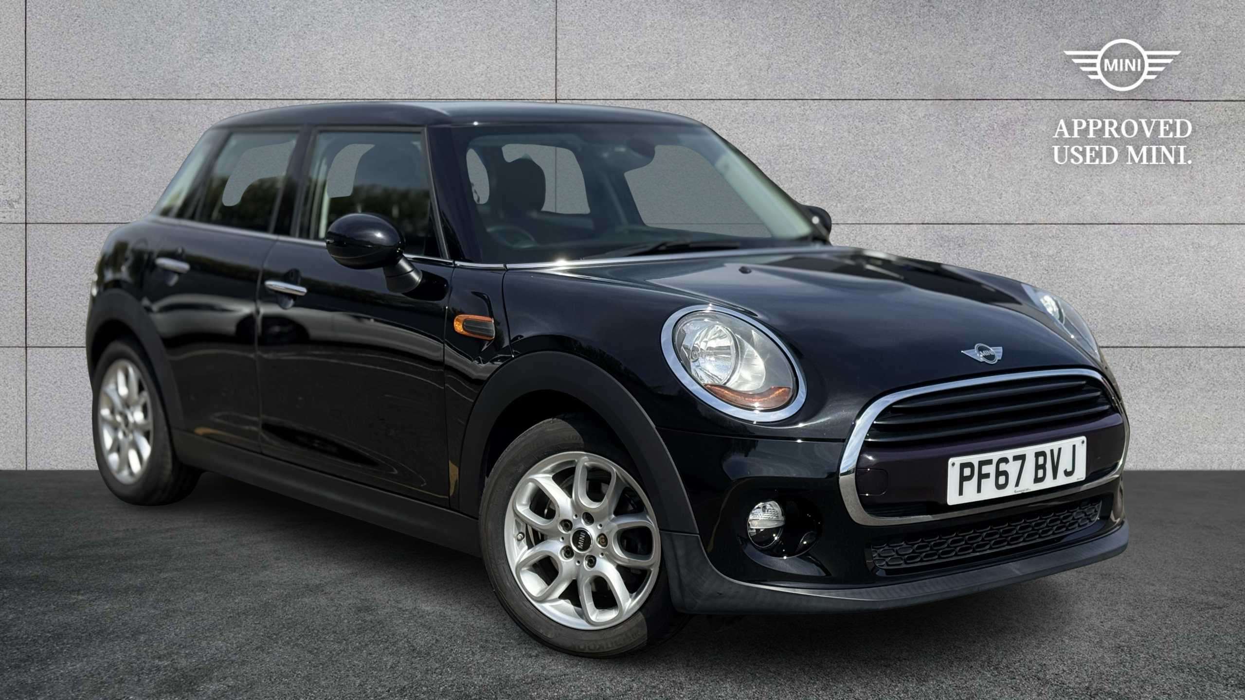 MINI Hatchback