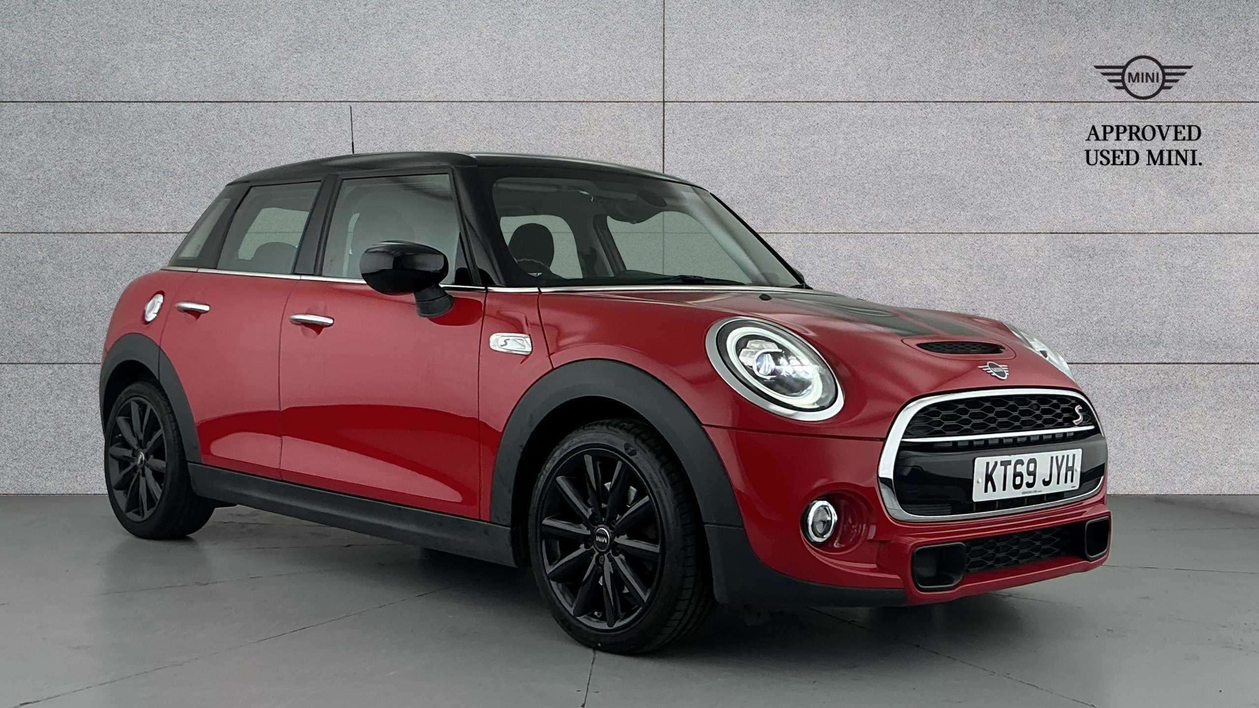 MINI Hatchback
