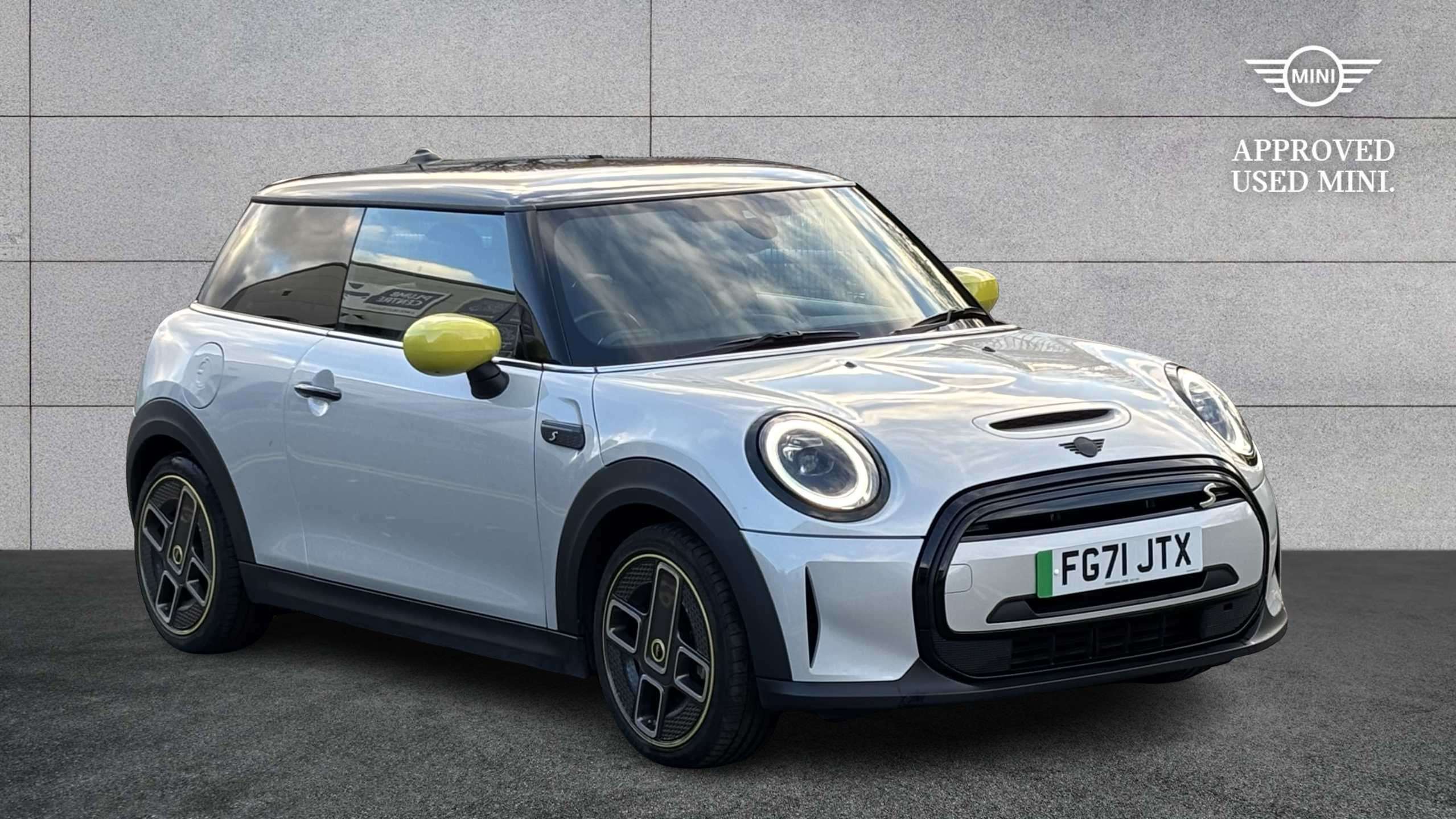 MINI Hatchback