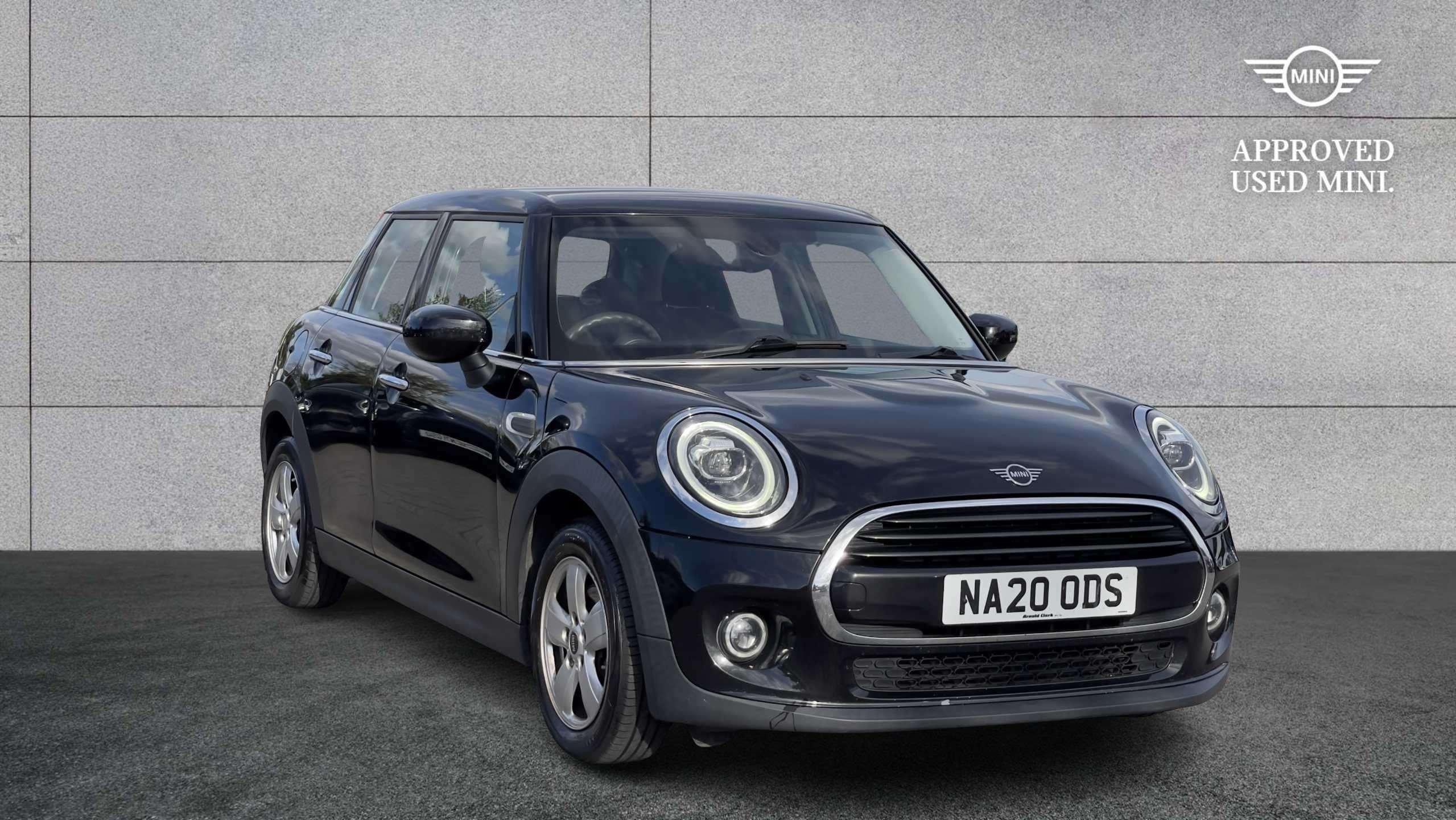 MINI Hatchback