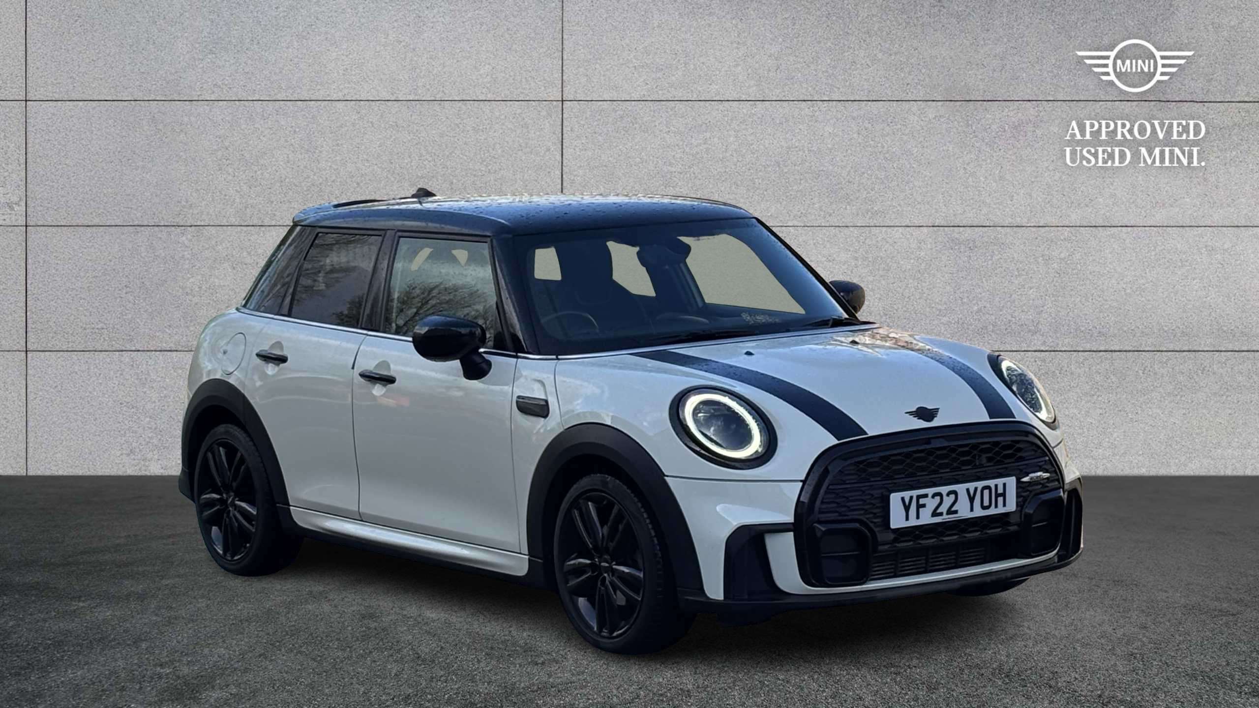 MINI Hatchback