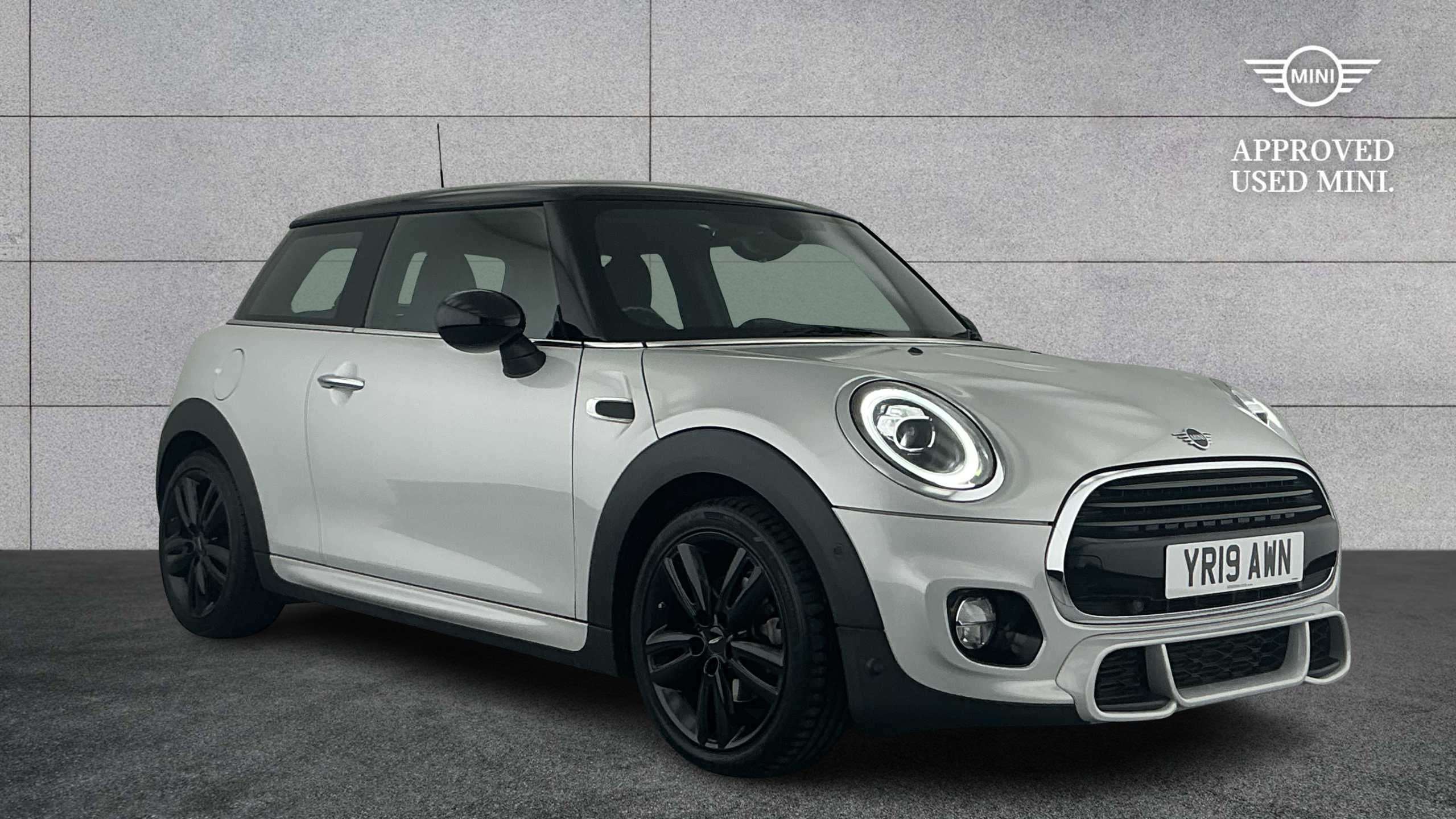 MINI Hatchback