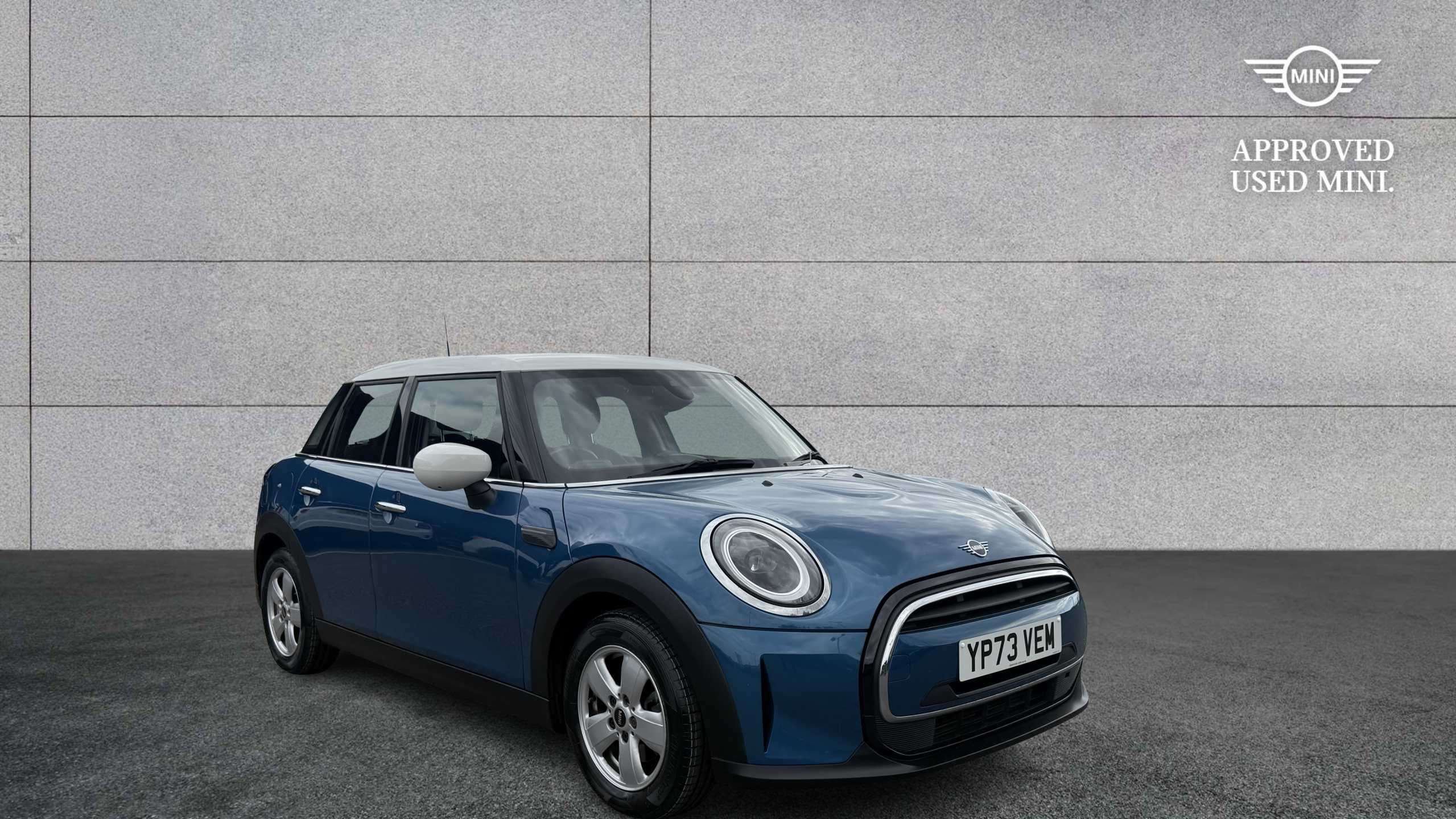 MINI Hatchback