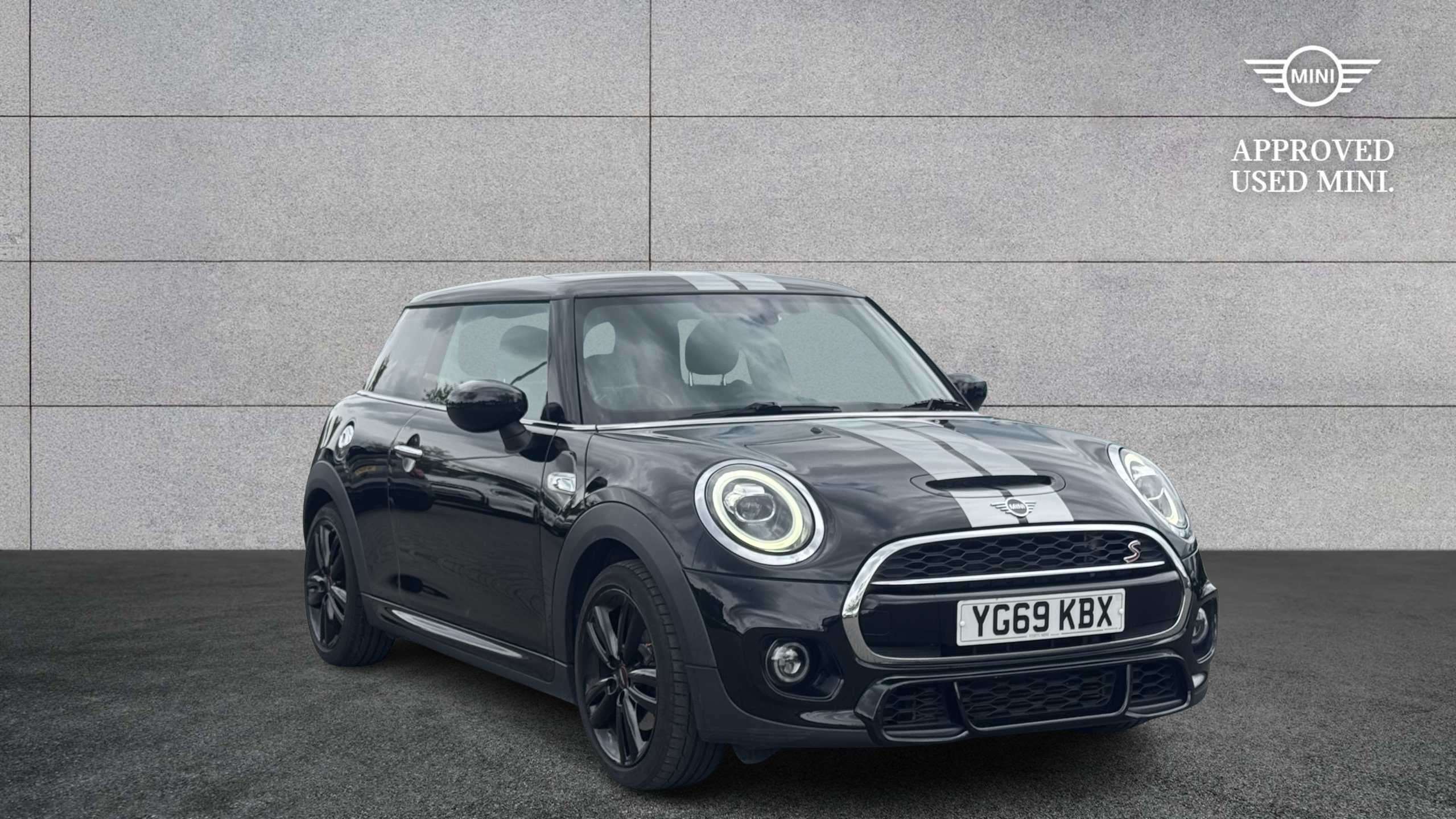 MINI Hatchback