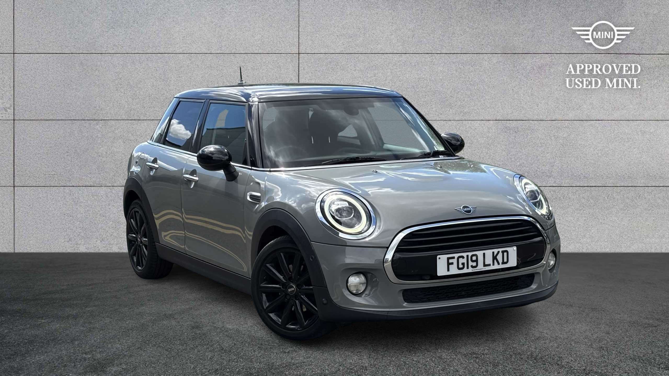 MINI Hatchback