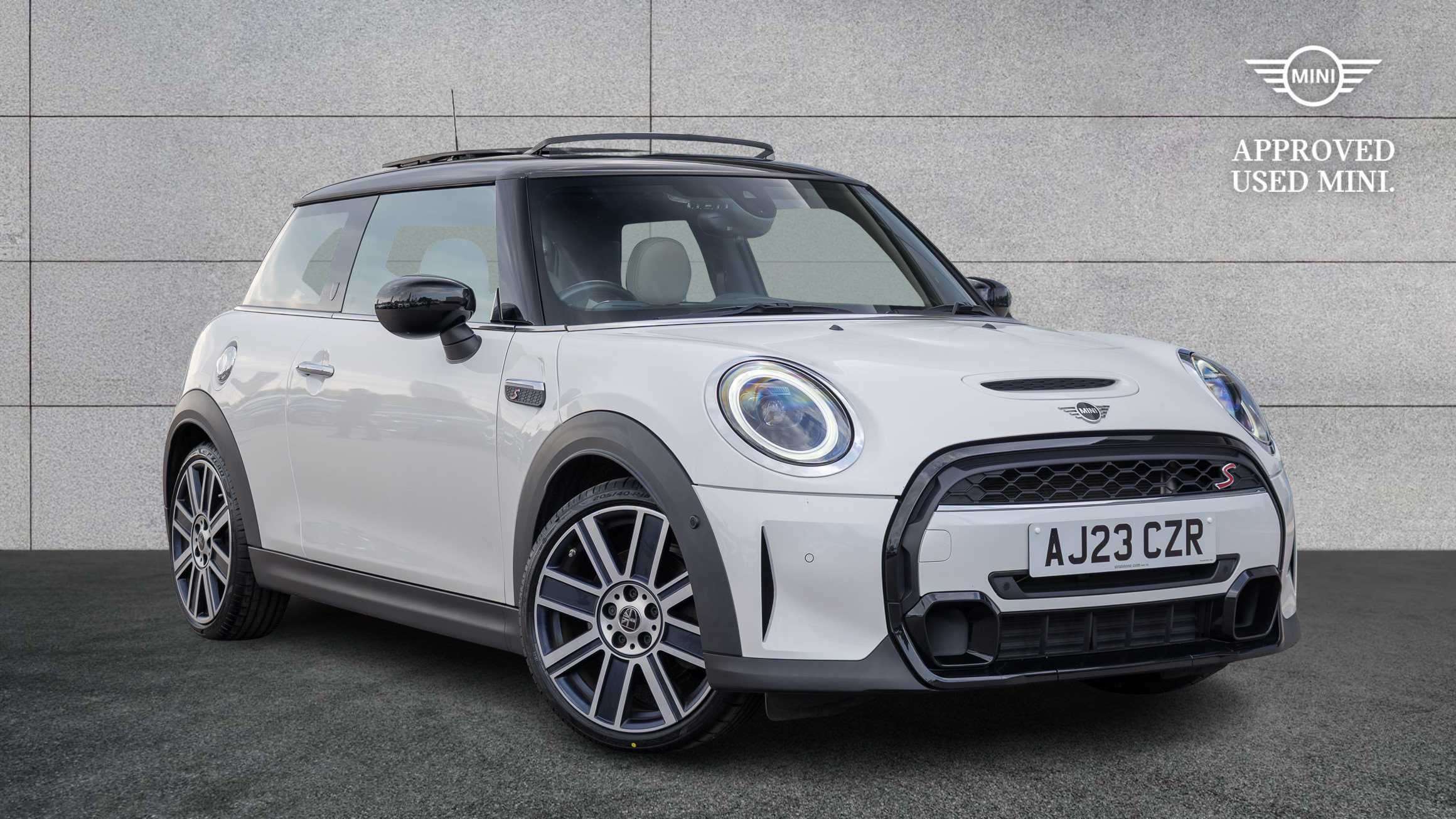 MINI Hatchback