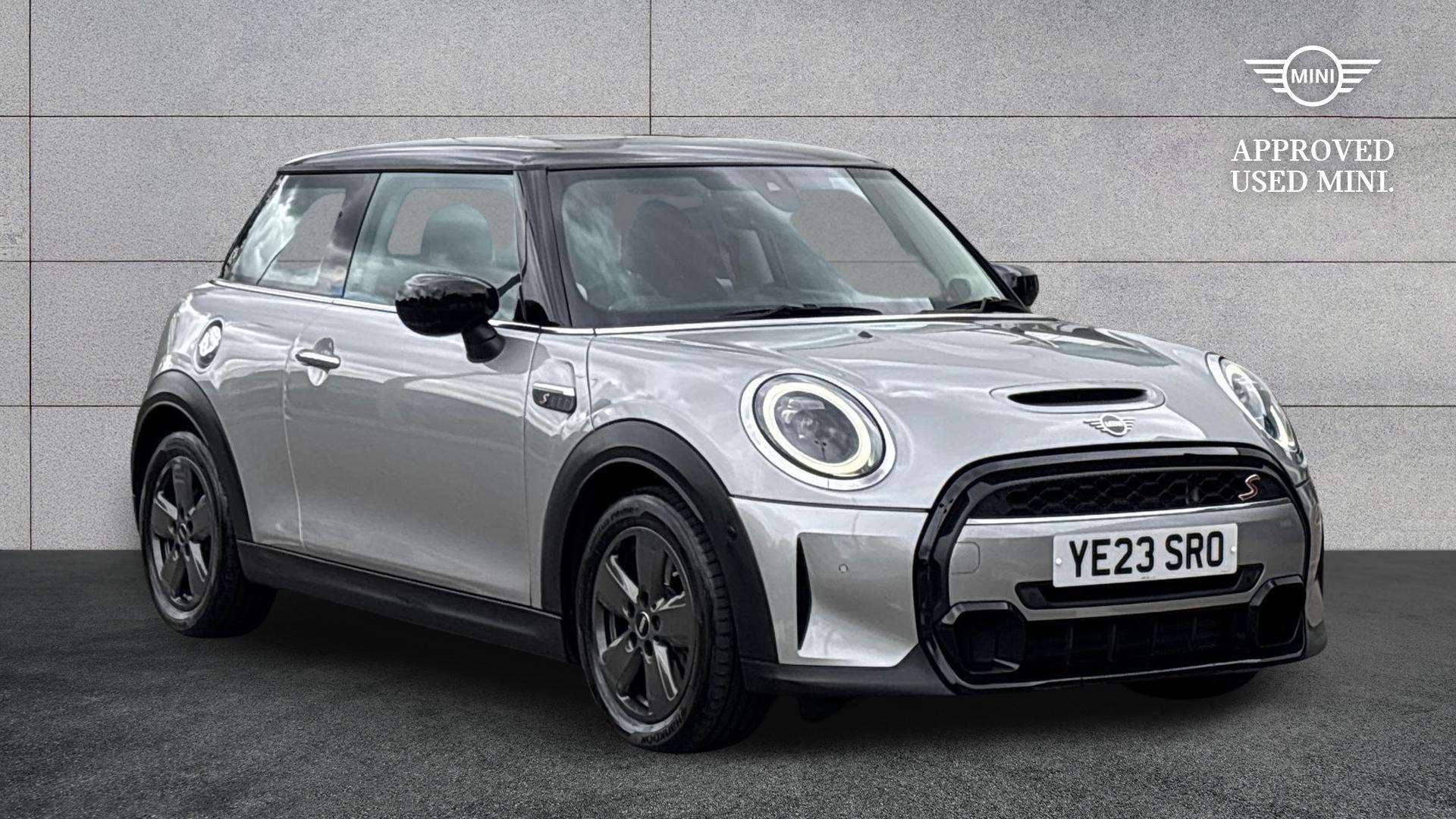 MINI Hatchback