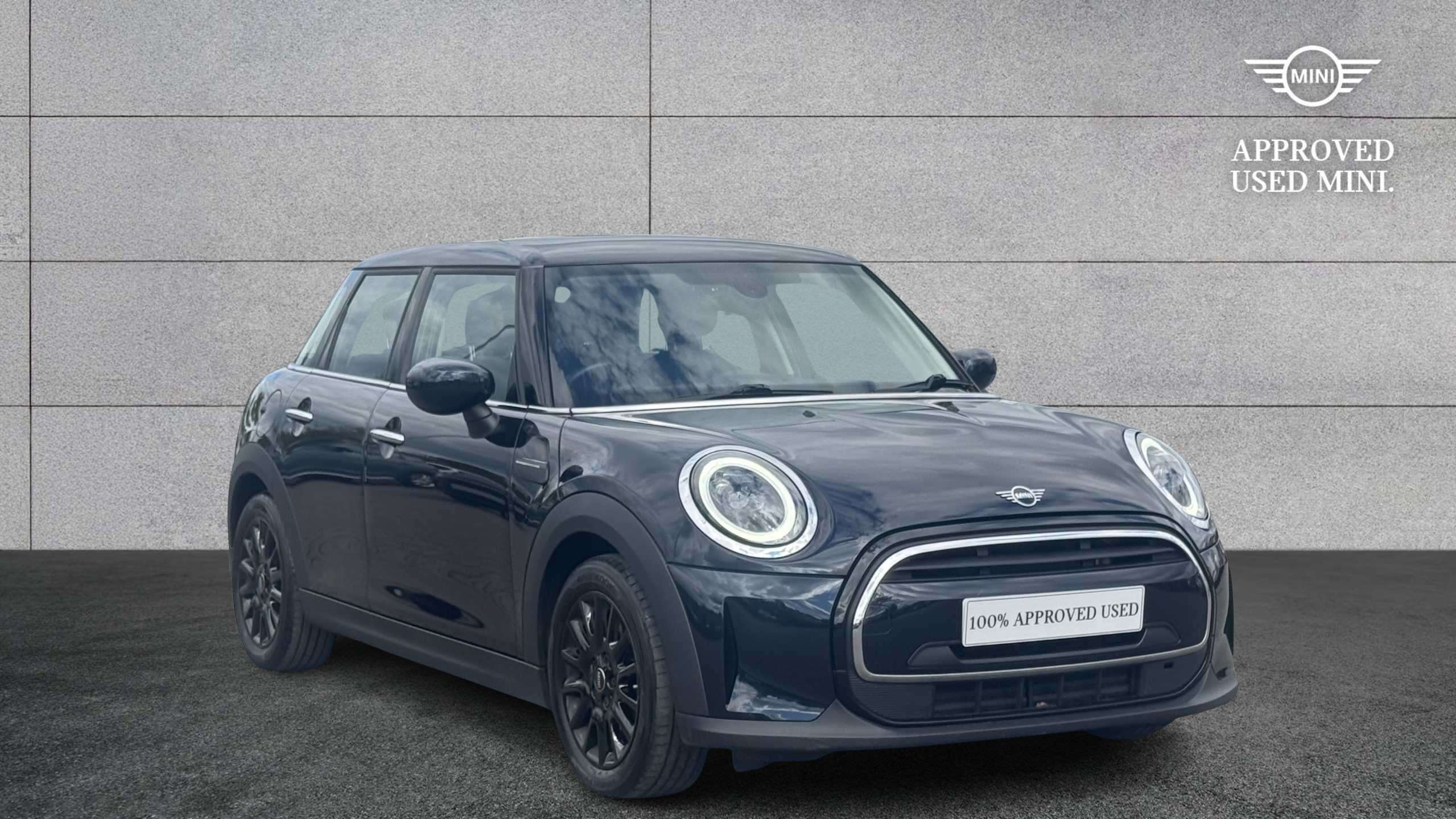 MINI Hatchback