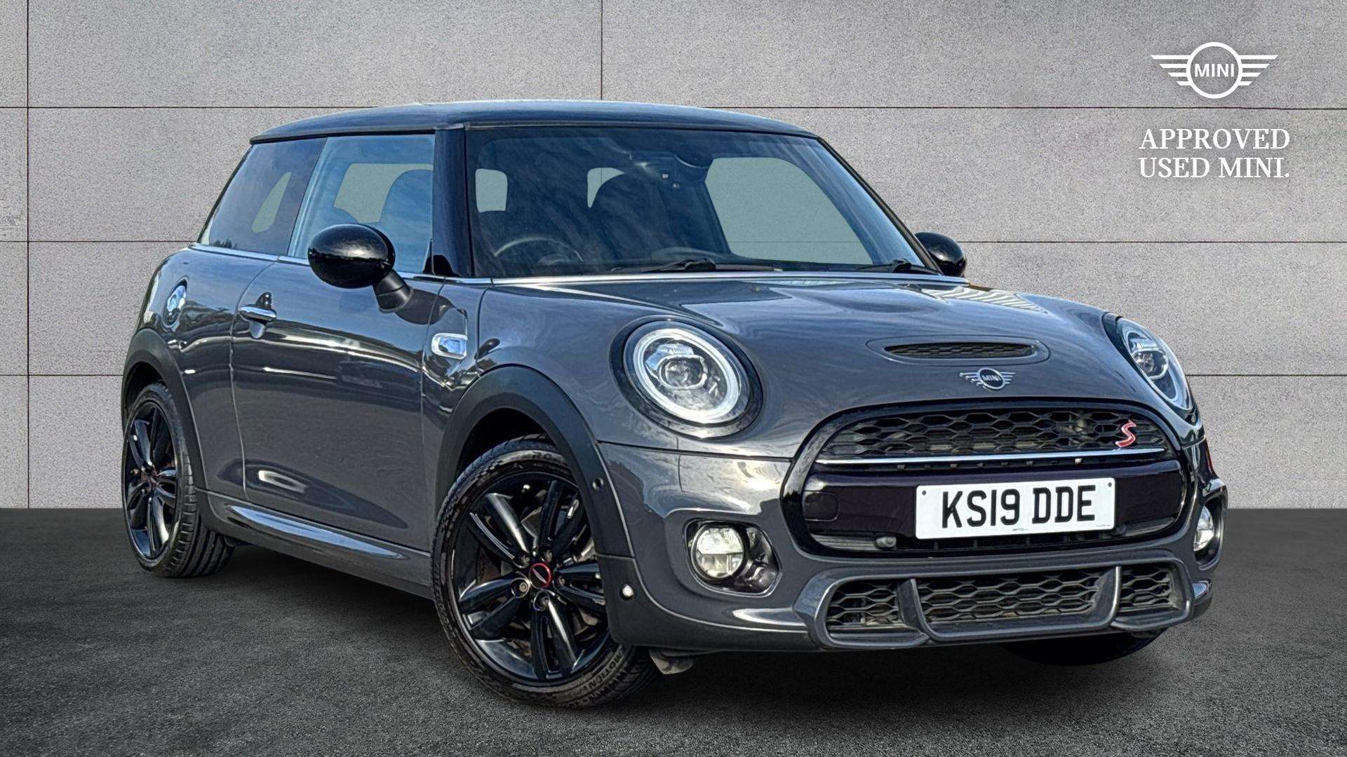 MINI Hatchback