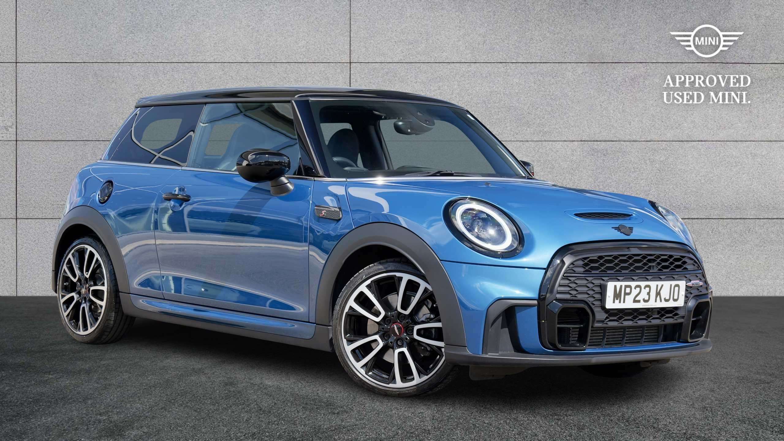 MINI Hatchback