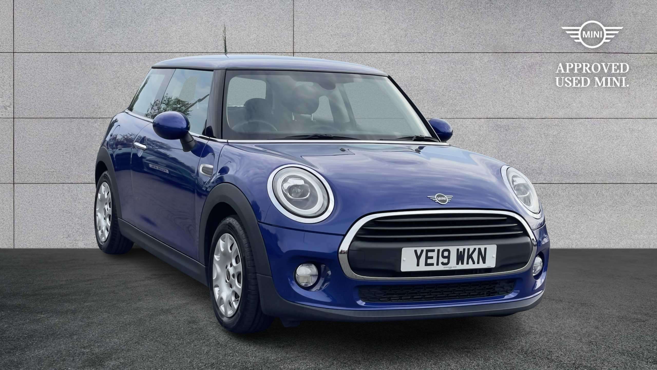 MINI Hatchback