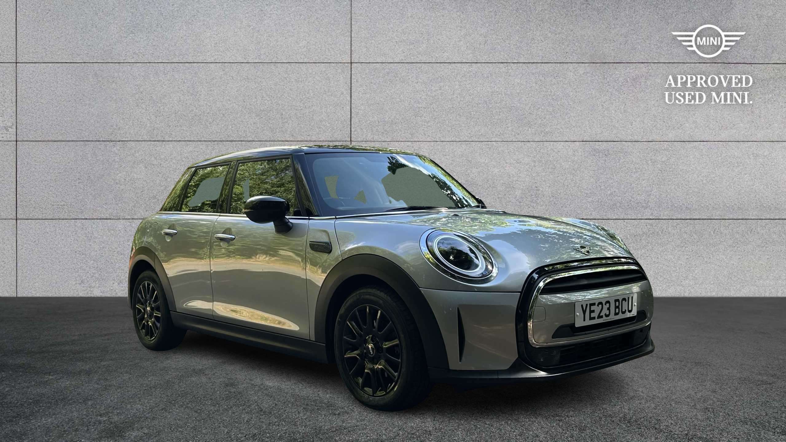 MINI Hatchback