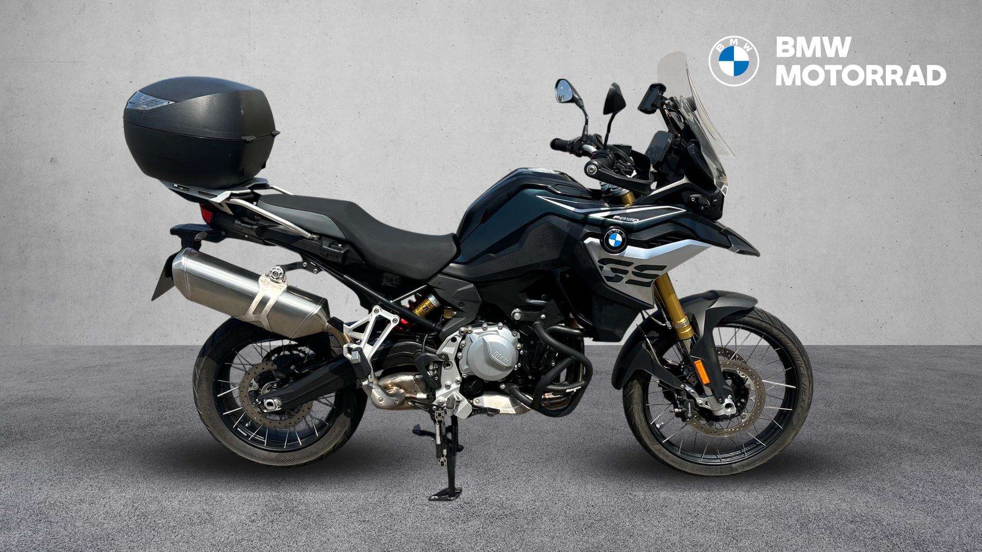 BMW F