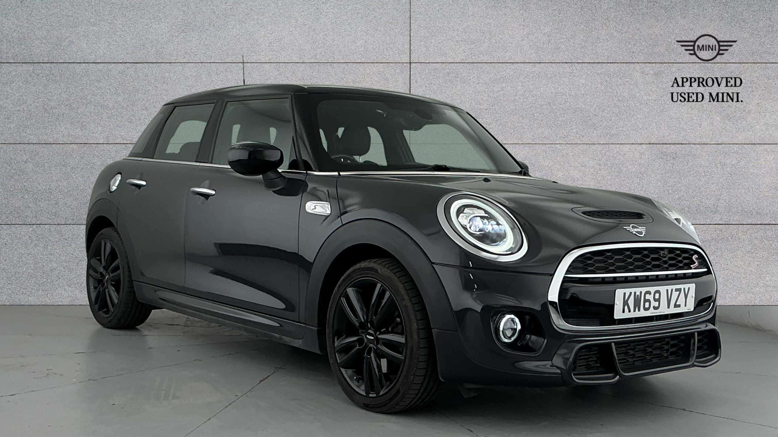 MINI Hatchback