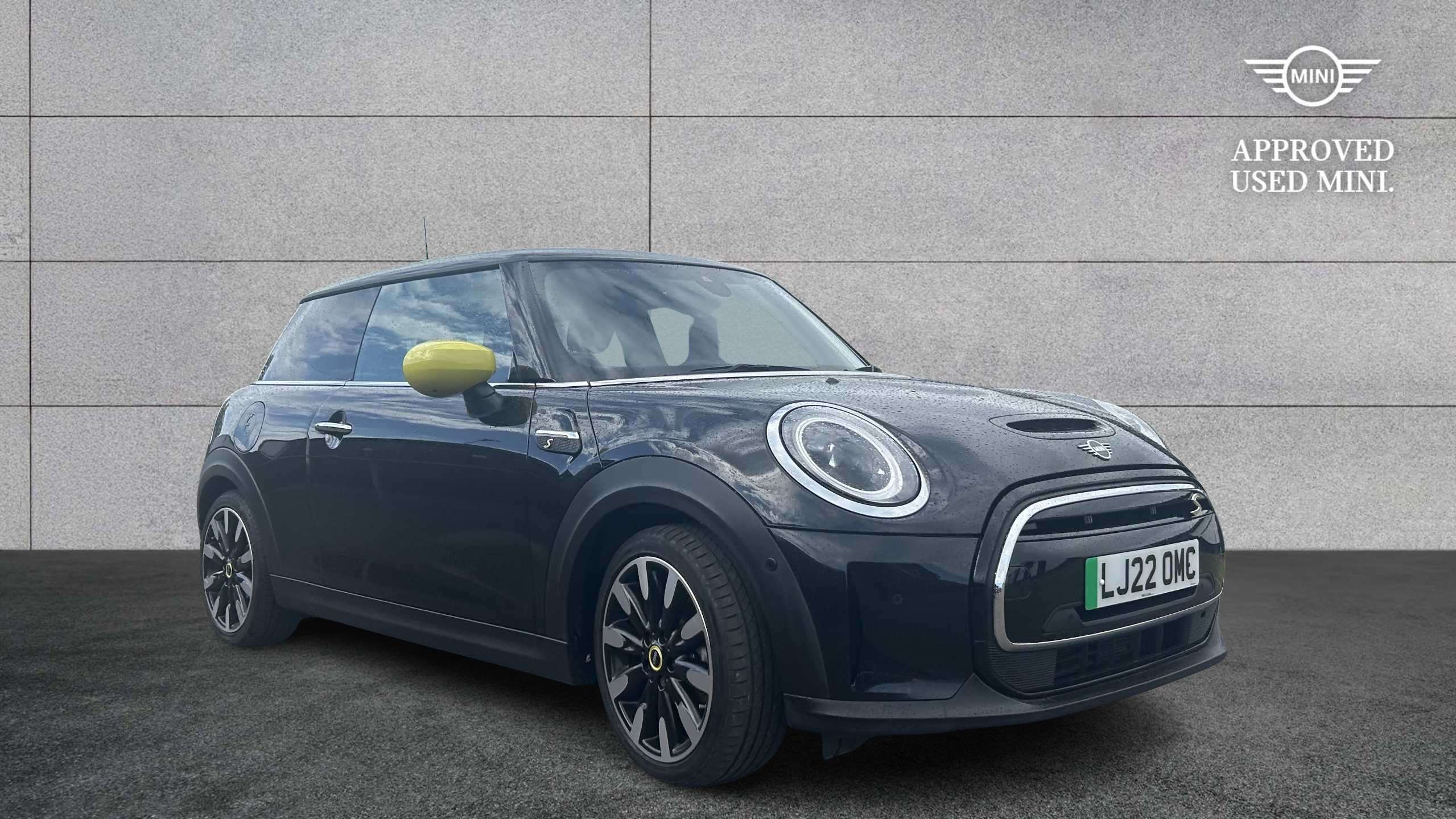 MINI Hatchback
