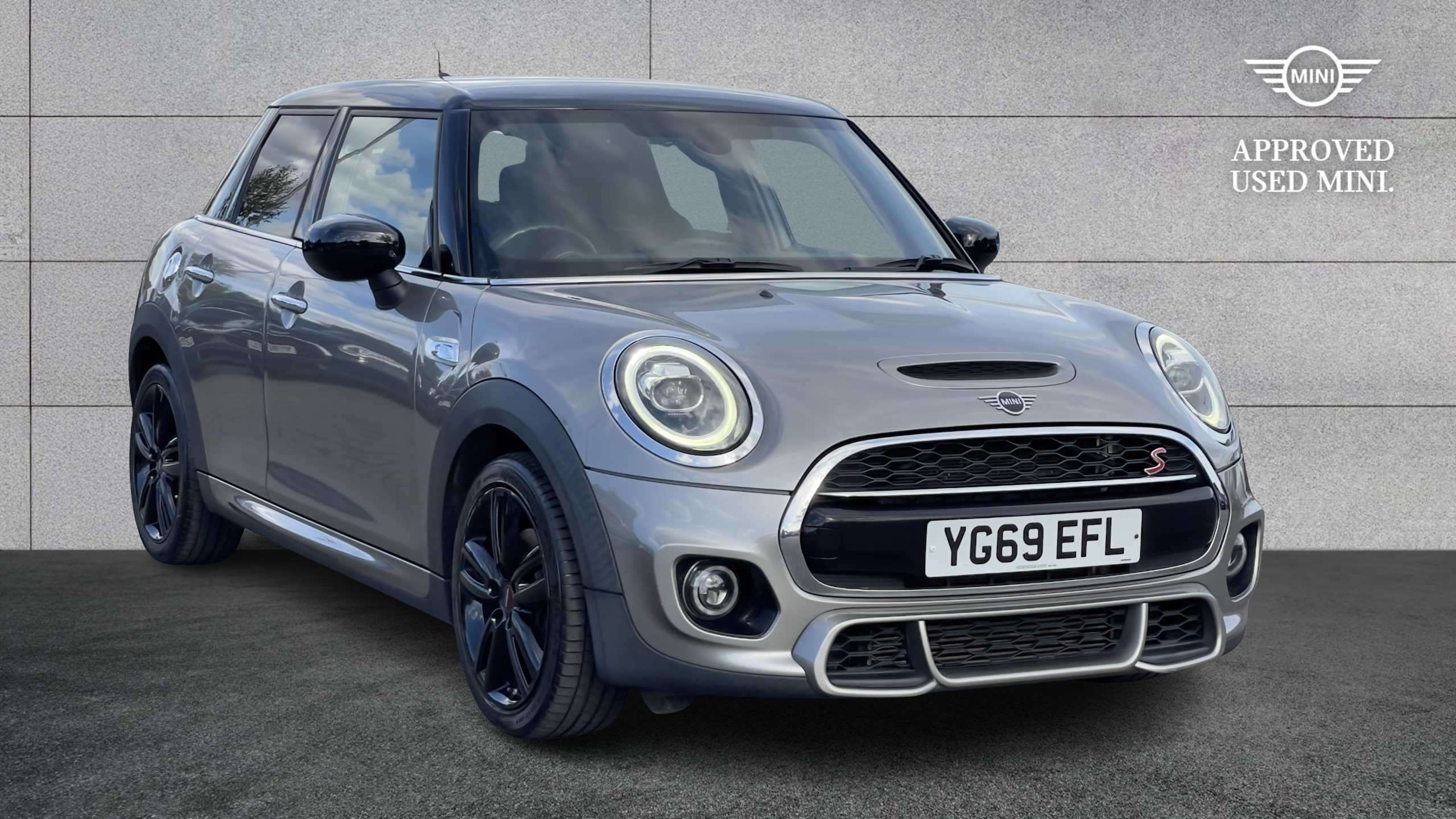 MINI Hatchback