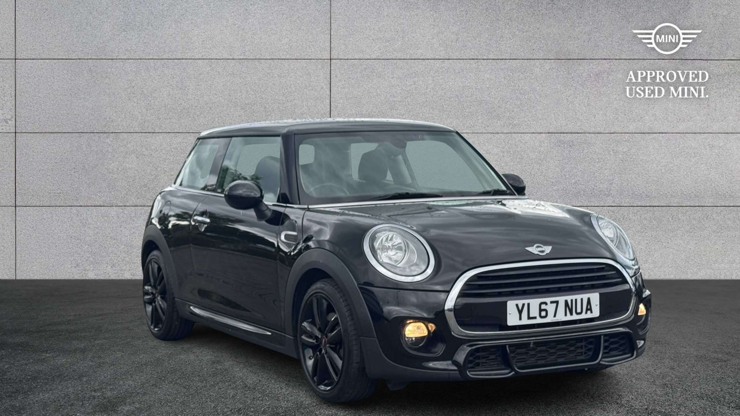 MINI Hatchback