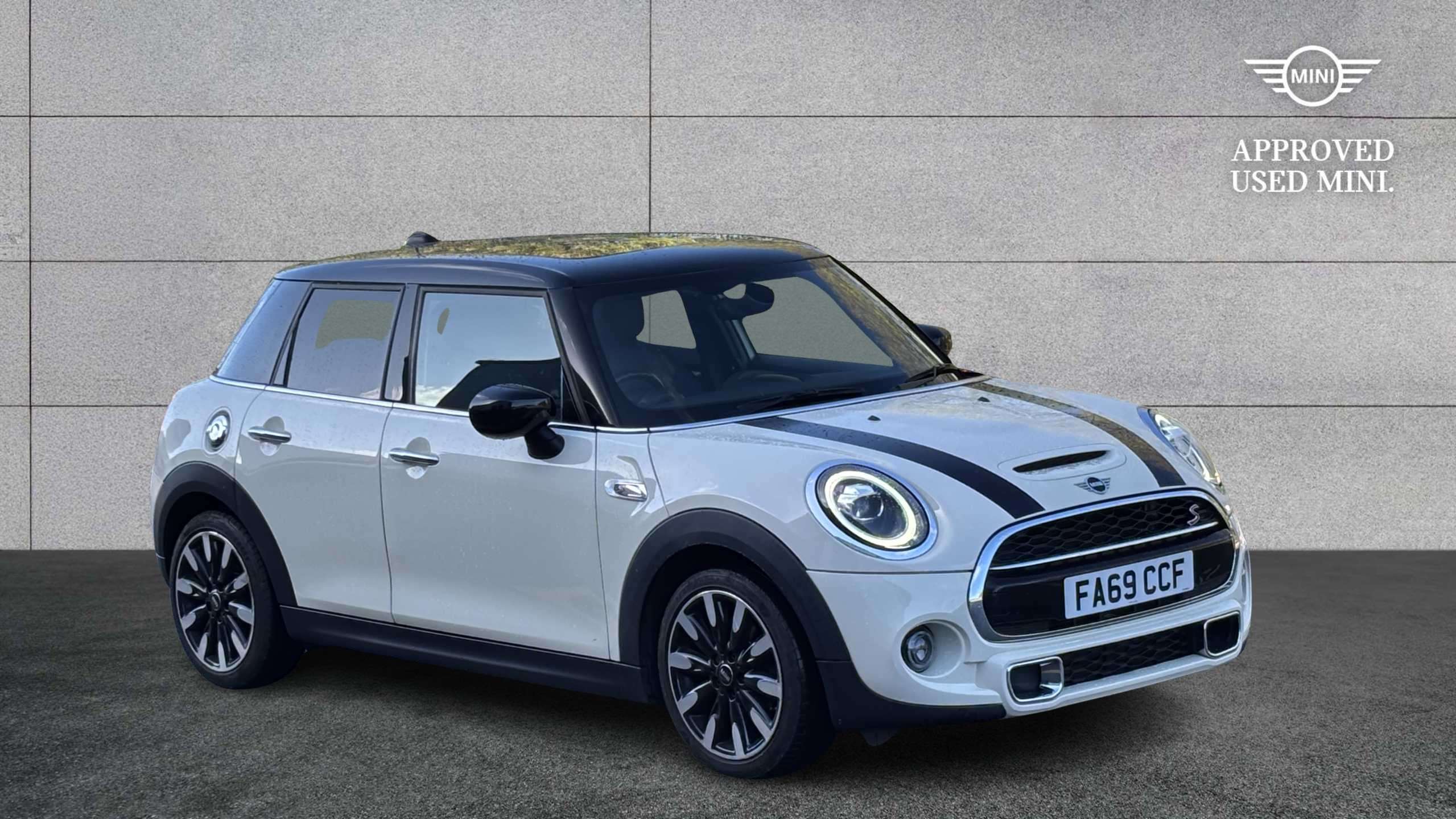 MINI Hatchback