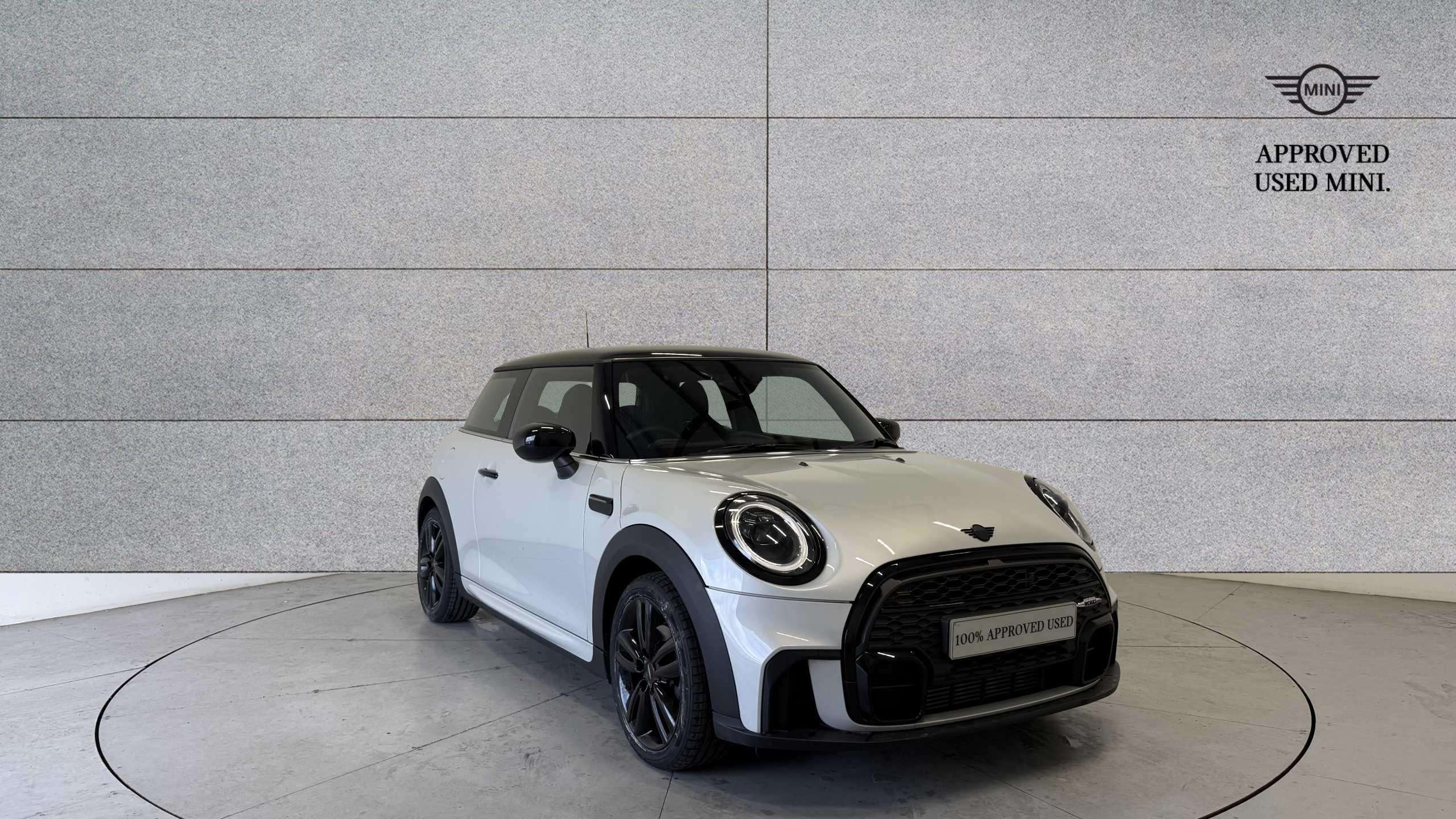 MINI Hatchback
