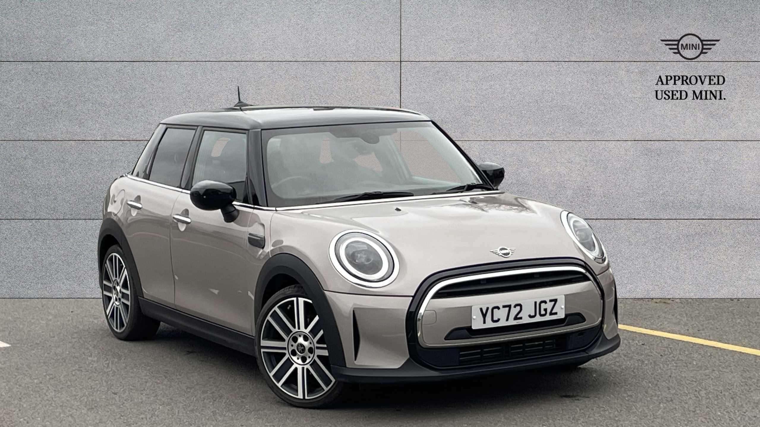 MINI Hatchback