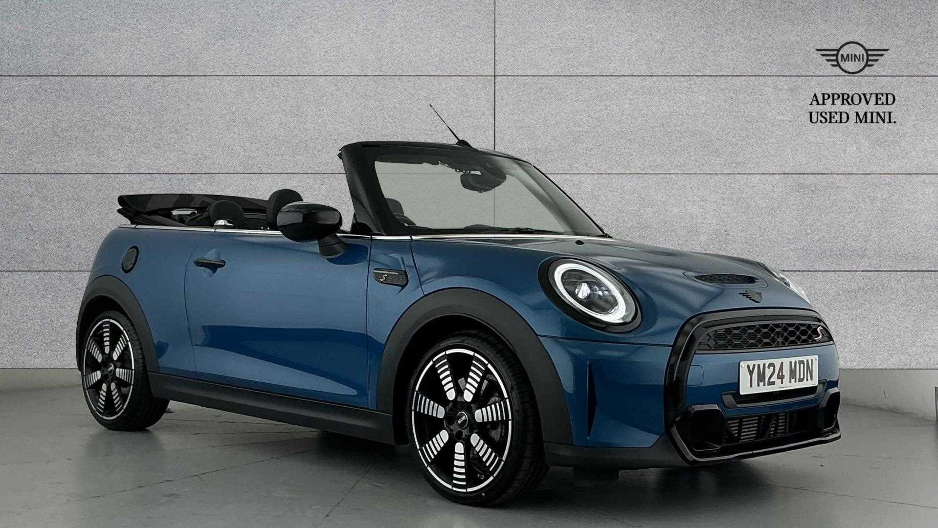 2024 MINI CONVERTIBLE
