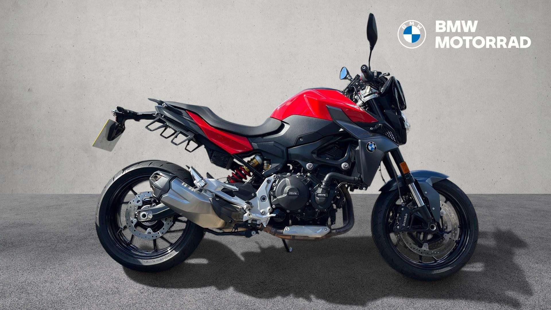 BMW F