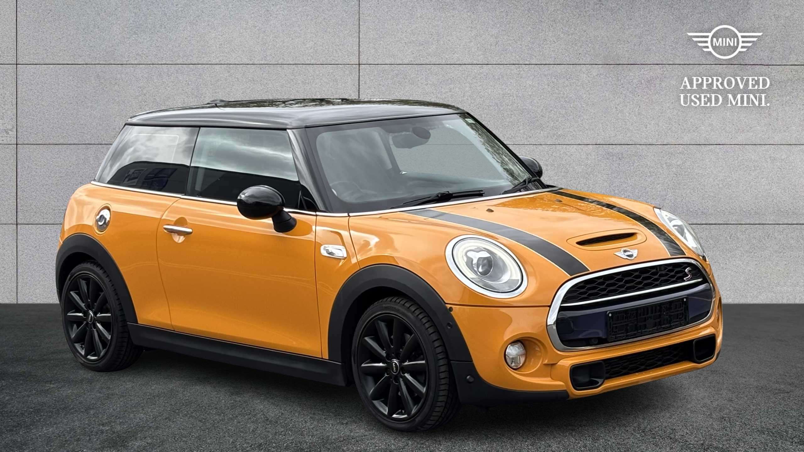 MINI Hatchback