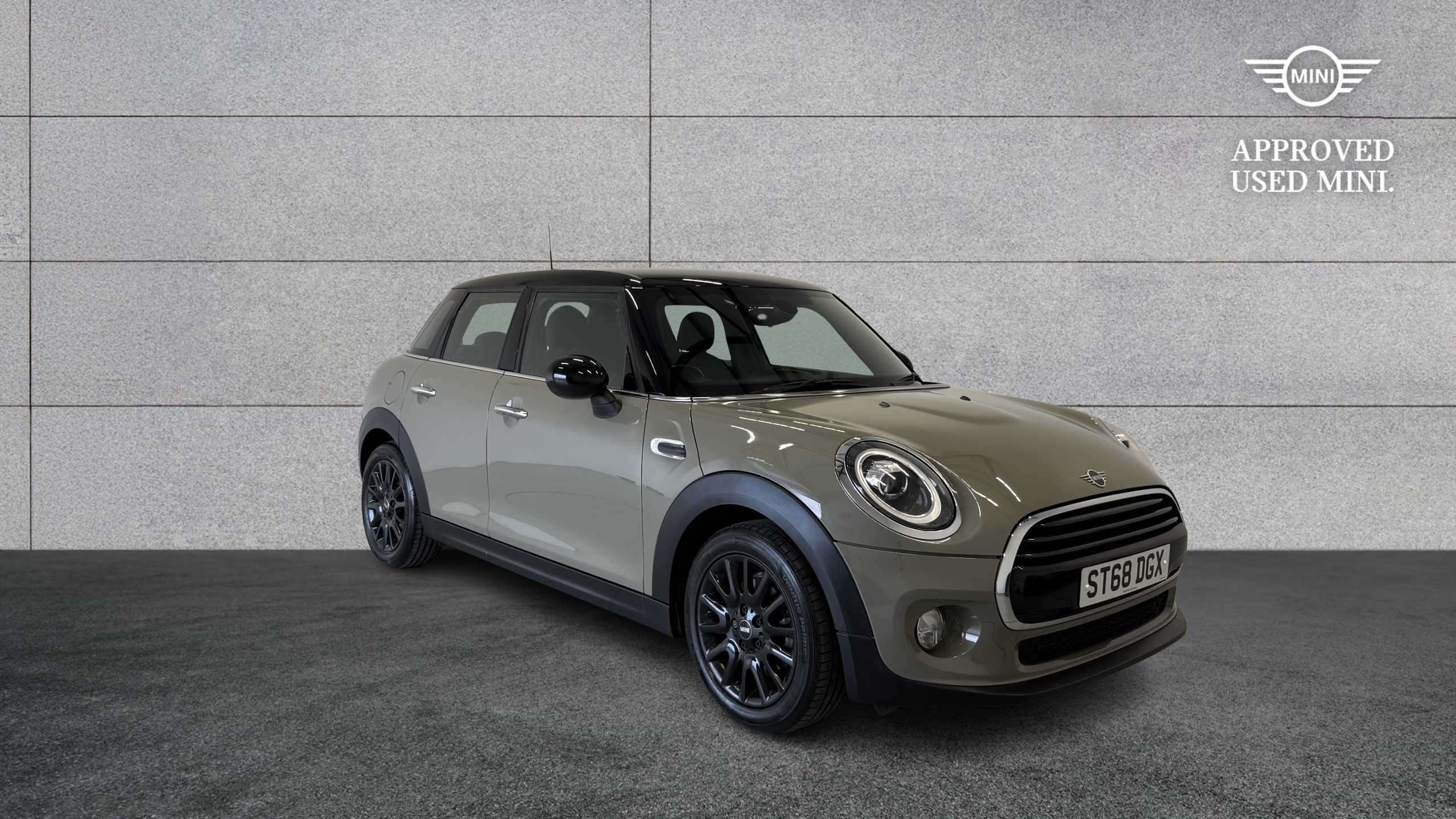 MINI Hatchback