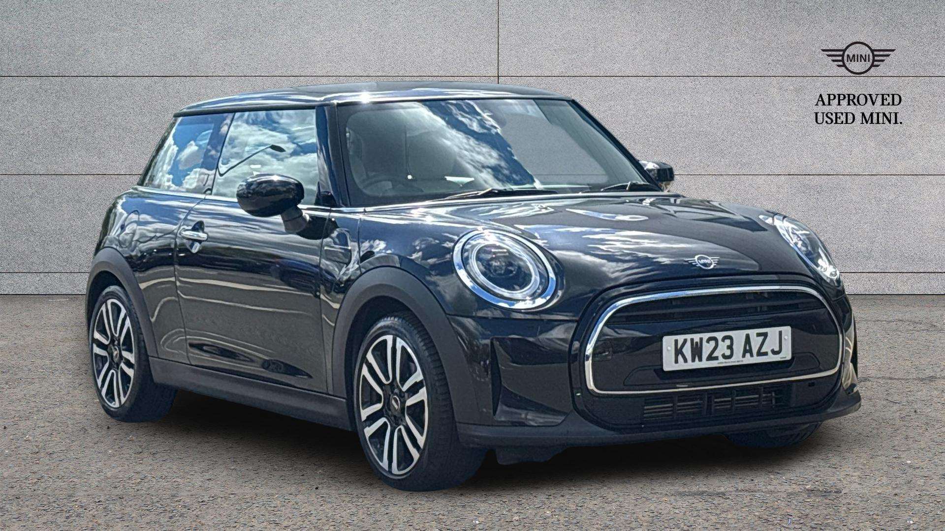 MINI Hatchback
