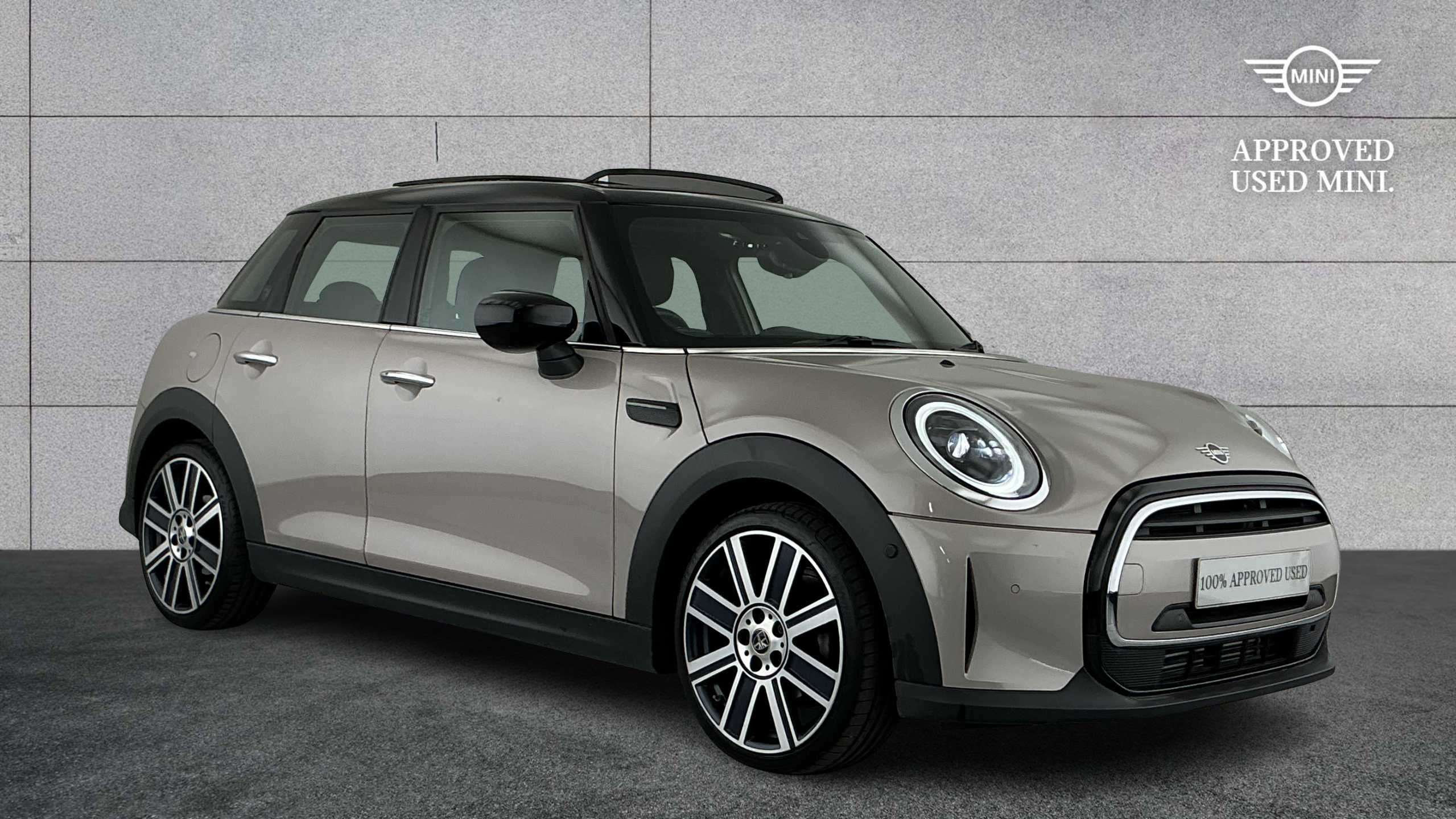 MINI Hatchback
