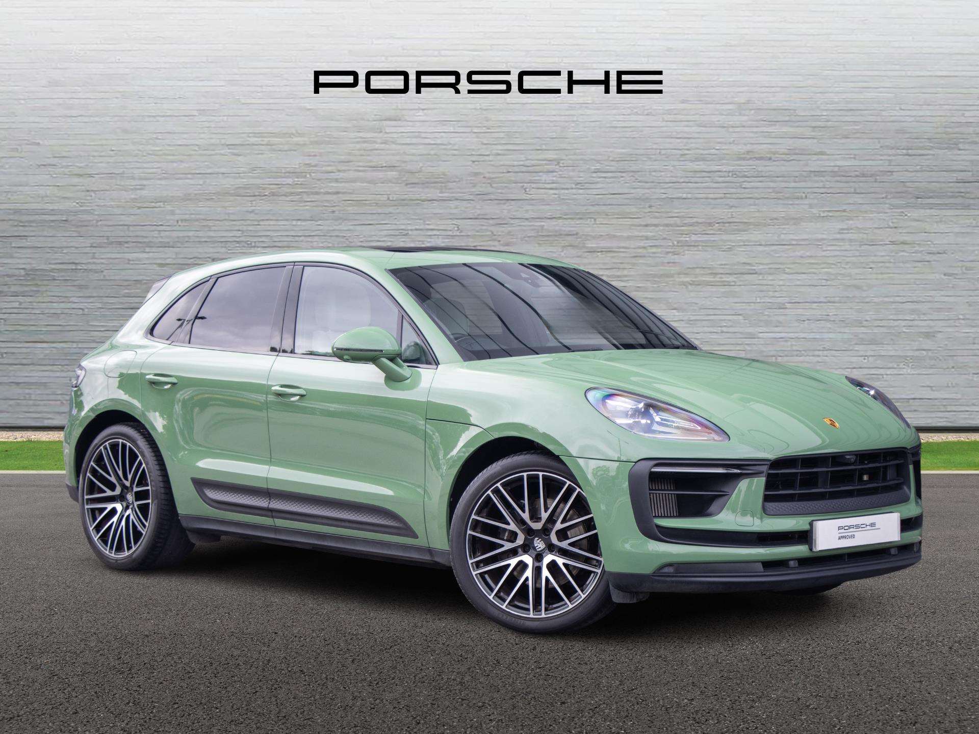 2023 Porsche Macan